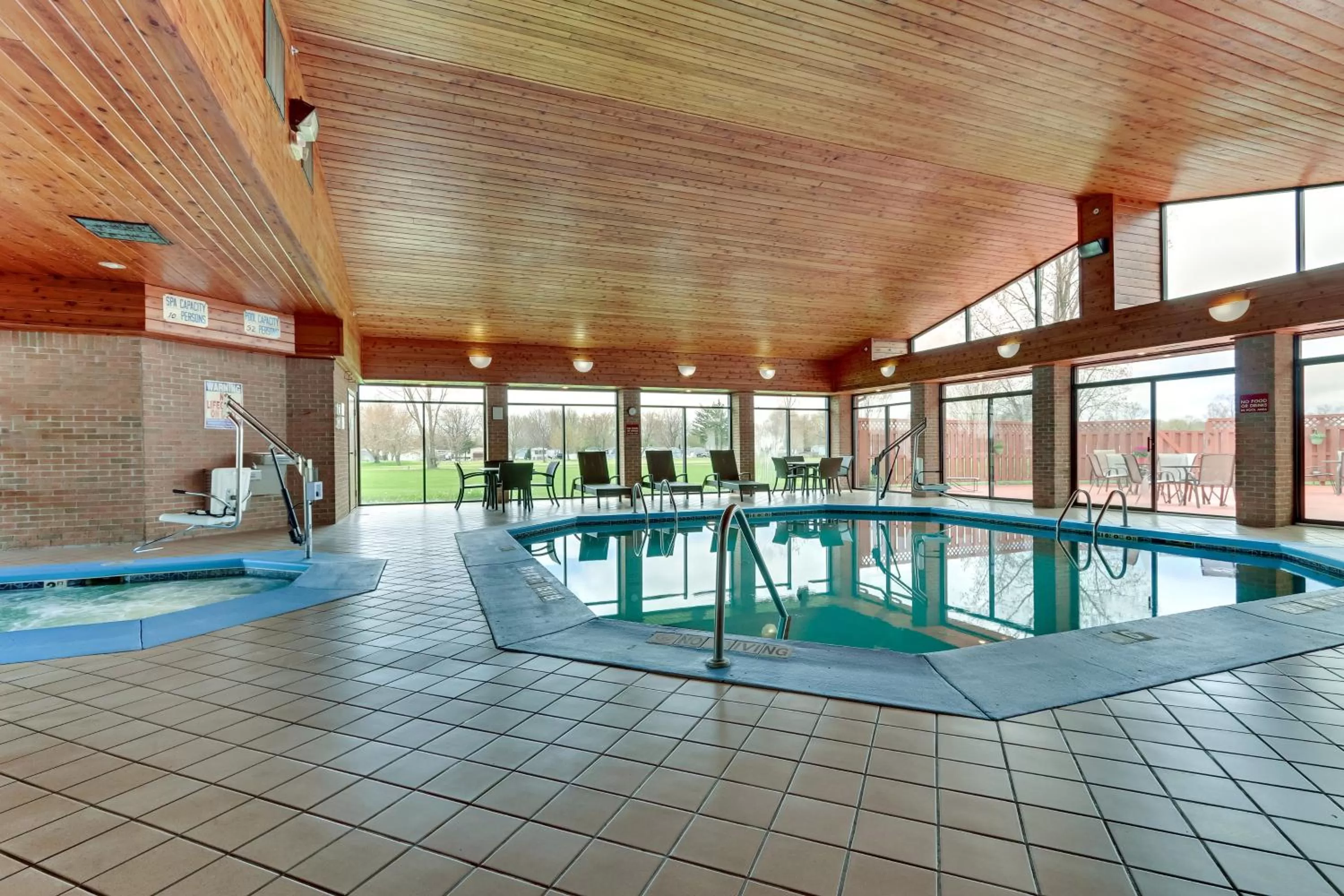 Swimming pool in Holiday Inn Express & Suites Bad Axe by IHG
