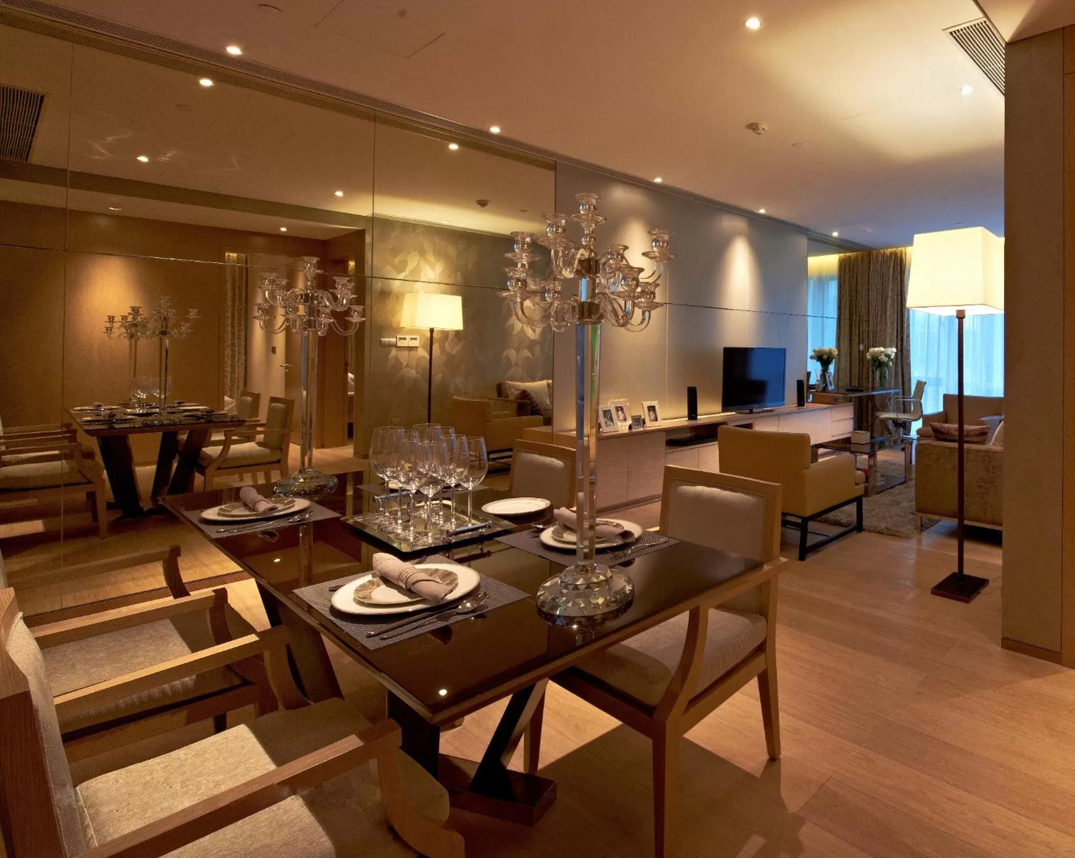 Restaurant/places to eat in Fraser Suites Guangzhou