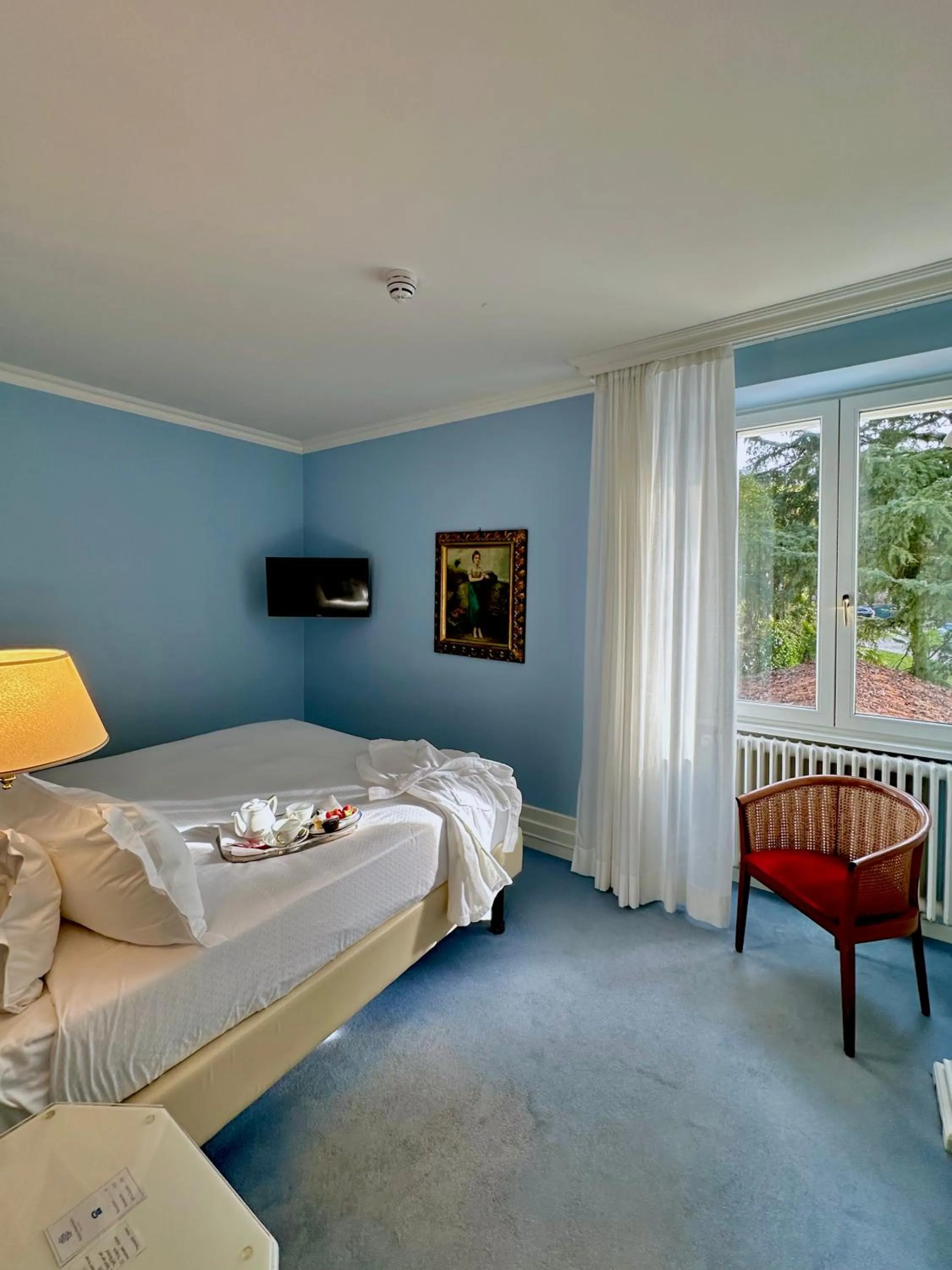 Bed in Hotel Riviera & Maximilian's