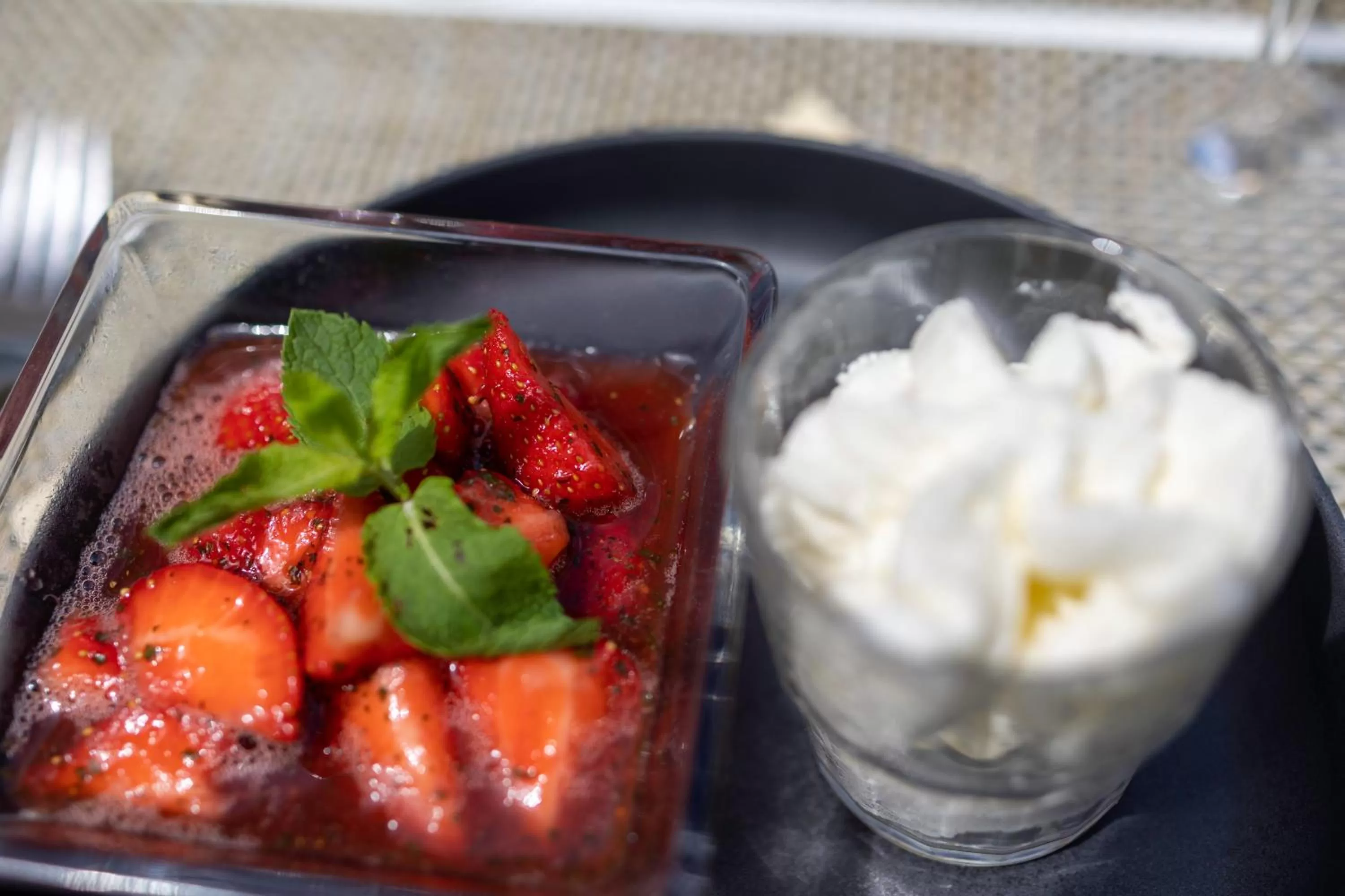 Restaurant/places to eat in Hôtel restaurant Kyriad Fréjus