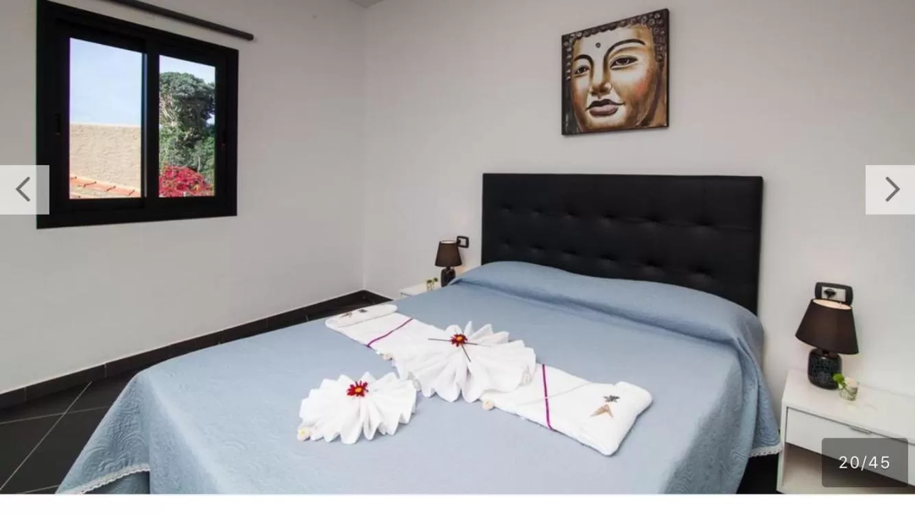 Bed in Paraiso villas