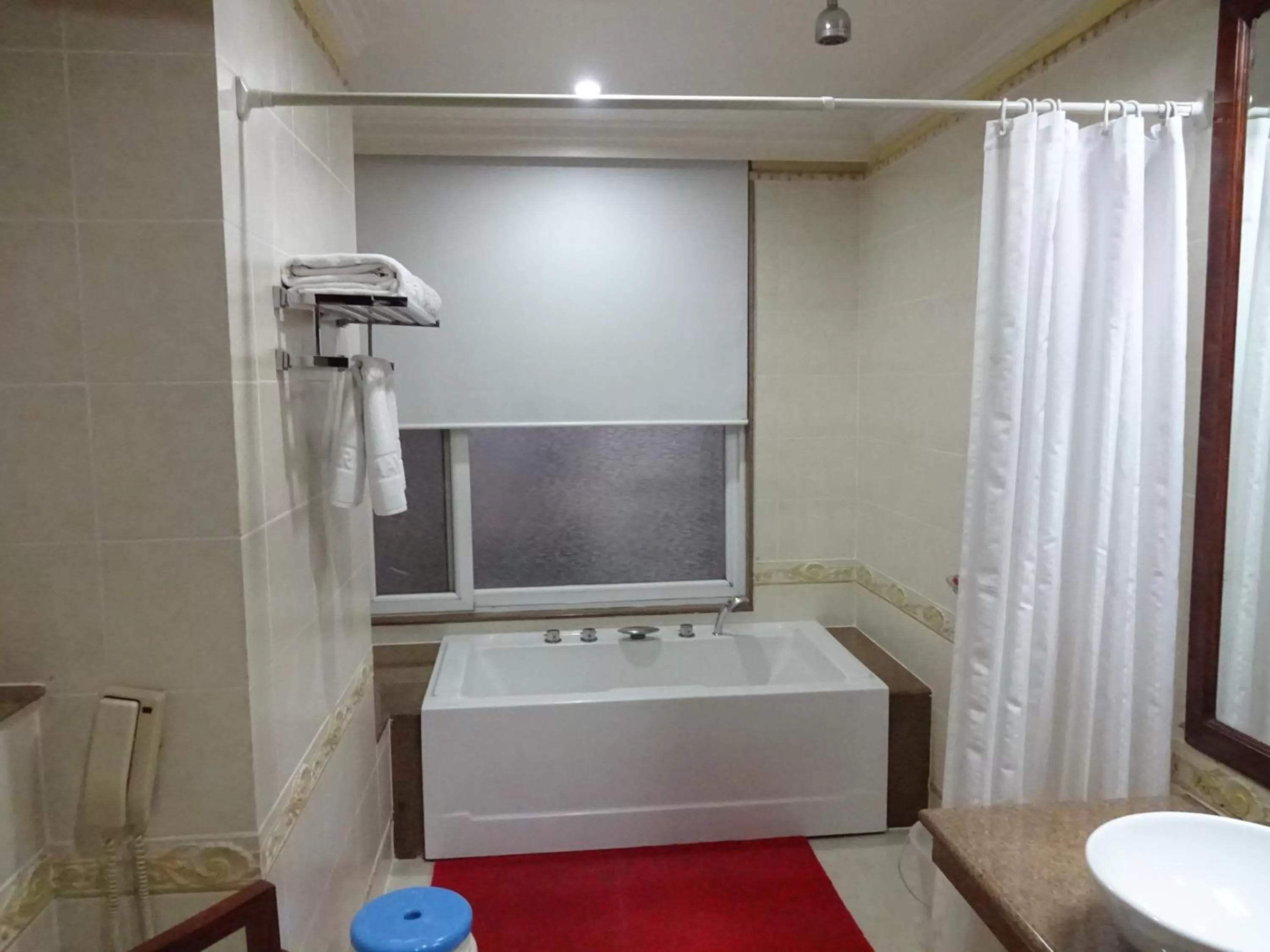 Bathroom in Mayfair Spa Resort & Casino