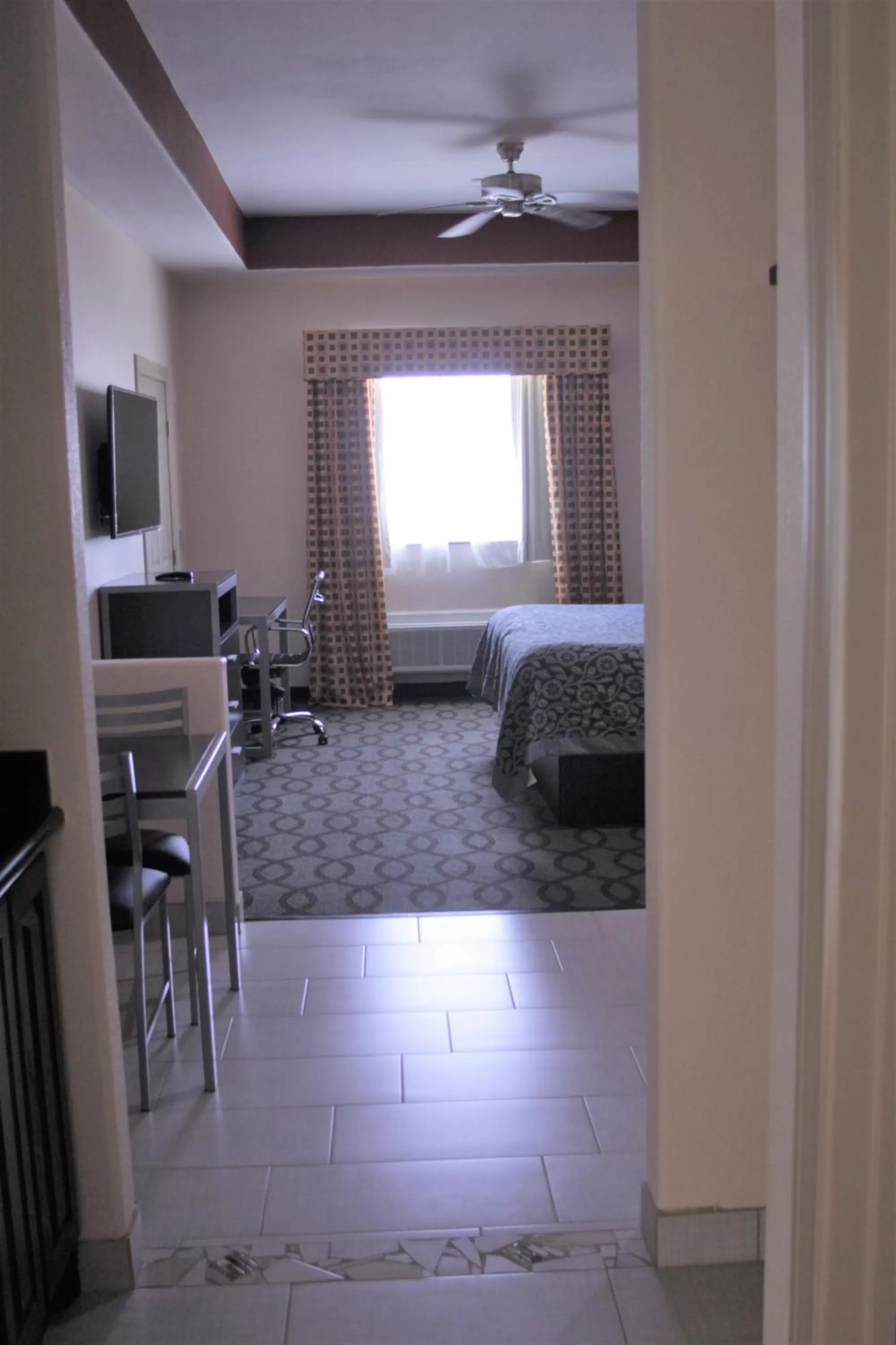 Bed in Americas Best Value Inn Port Aransas