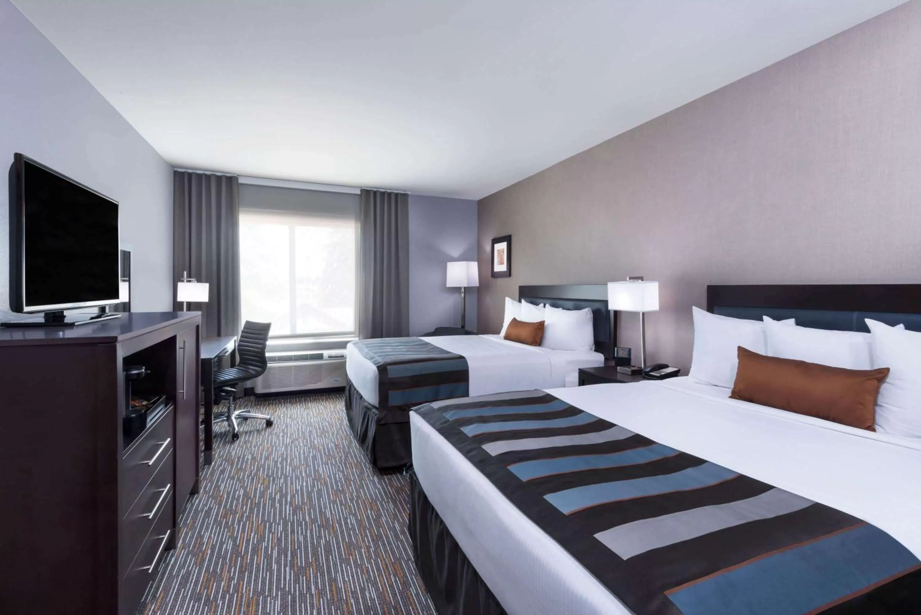 Photo of the whole room in Wingate by Wyndham Sidney