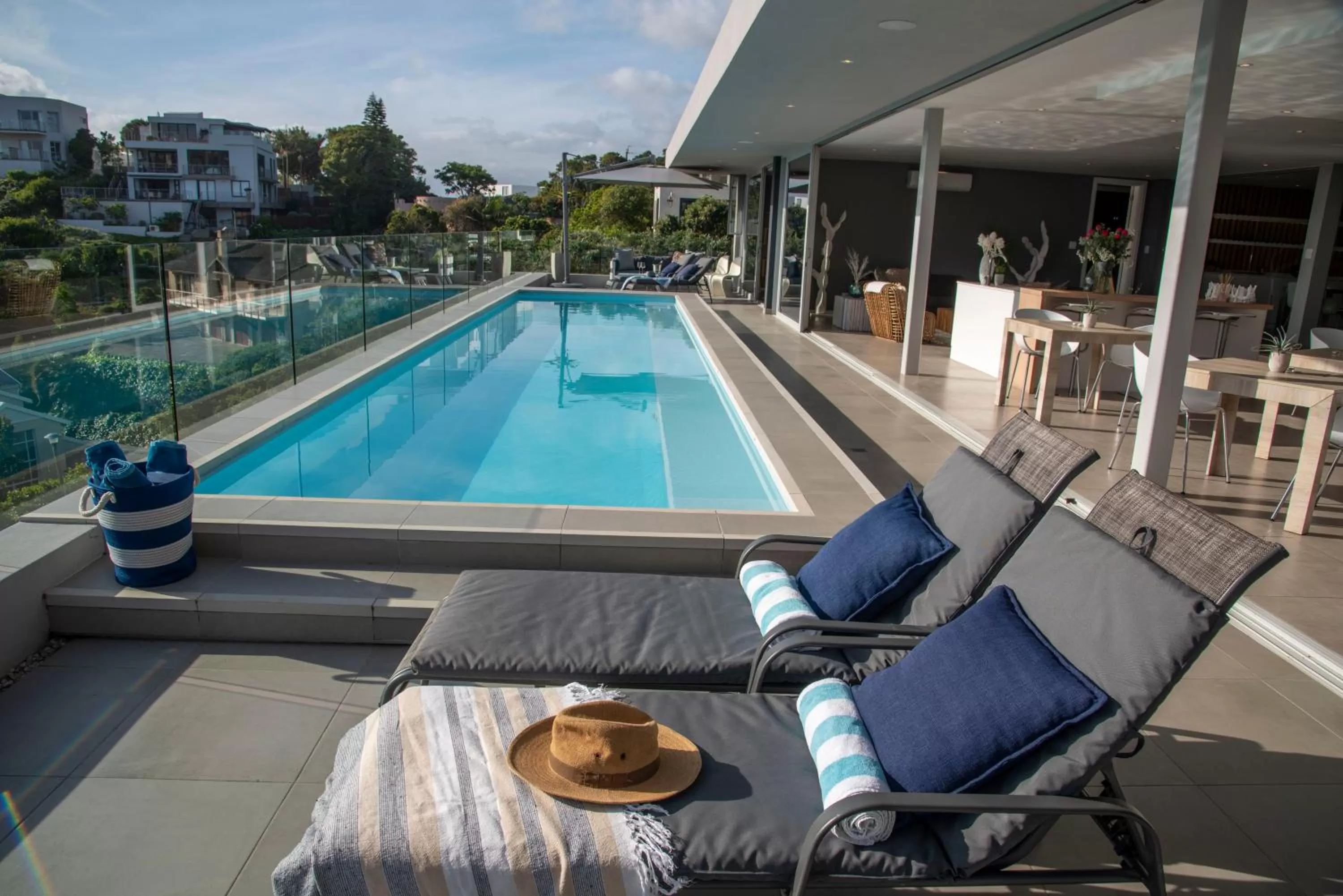 Pool view in Crown on the Heads