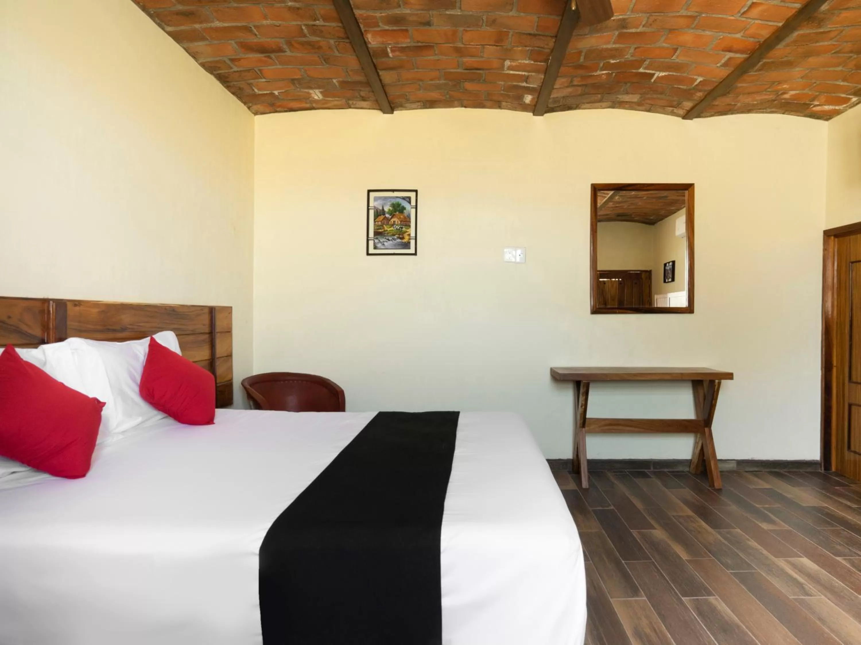 Bedroom, Bed in Collection O Hotel Monte Agave