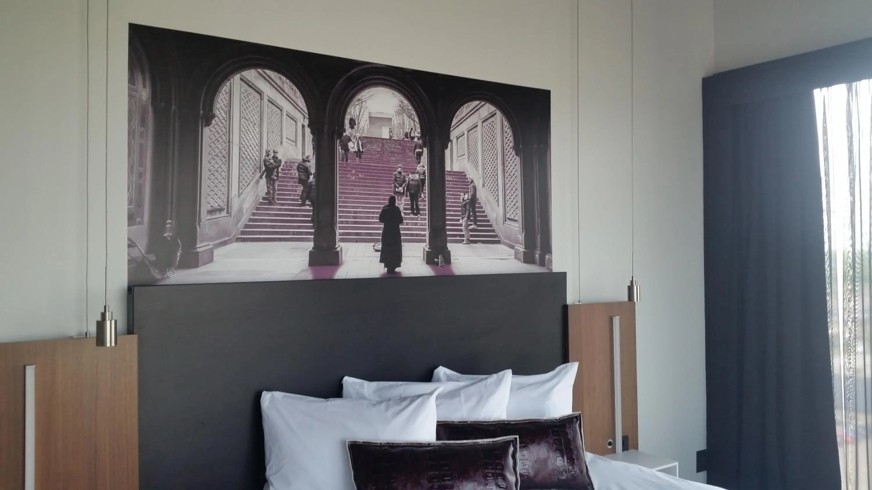 Decorative detail, Bed in Grand Times Hotel Drummondville