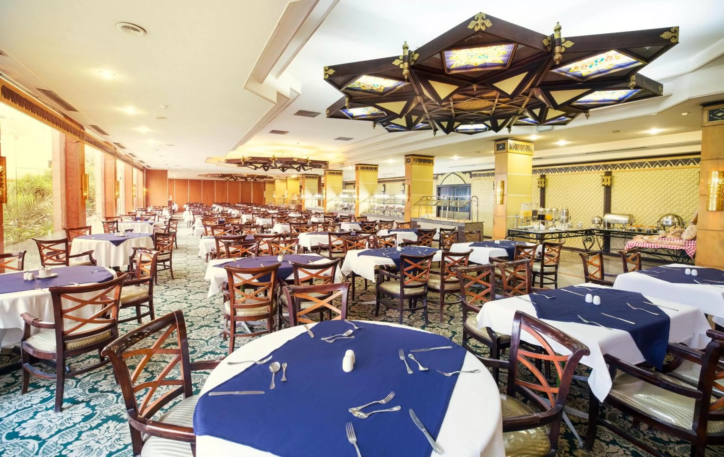 Restaurant/places to eat in Pyramisa Hotel Luxor