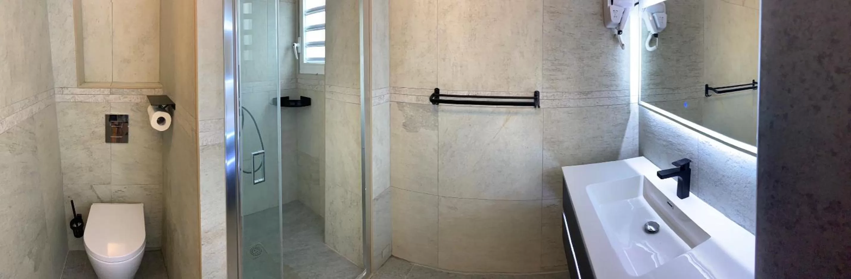 Bathroom in Karaibes Residence