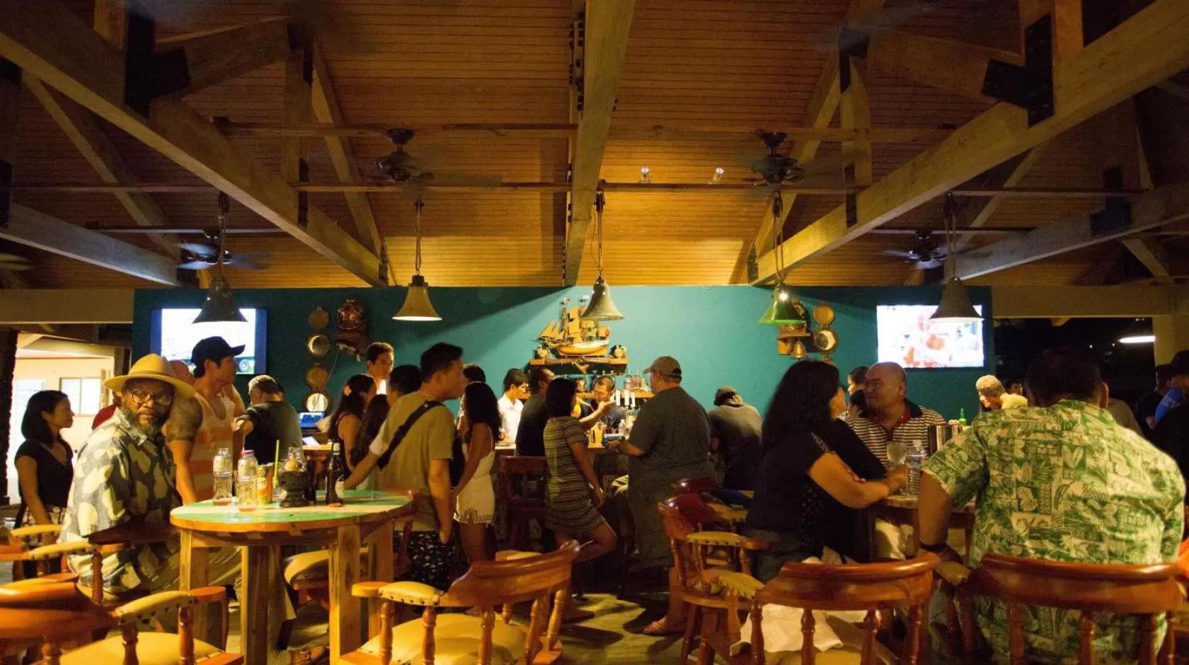 Restaurant/places to eat in Cove Resort Palau