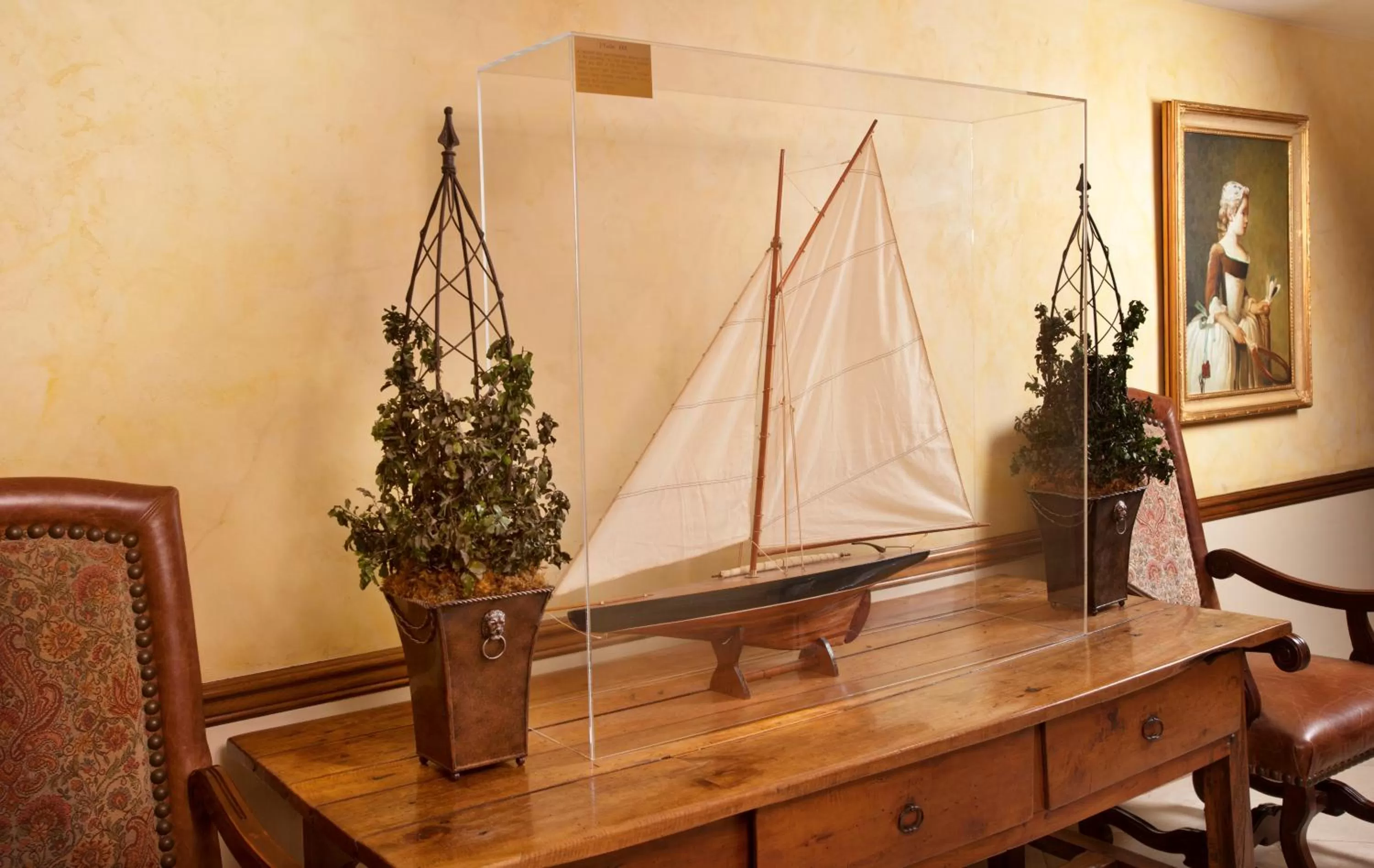 Decorative detail in Ayres Hotel Laguna Woods - Aliso Viejo