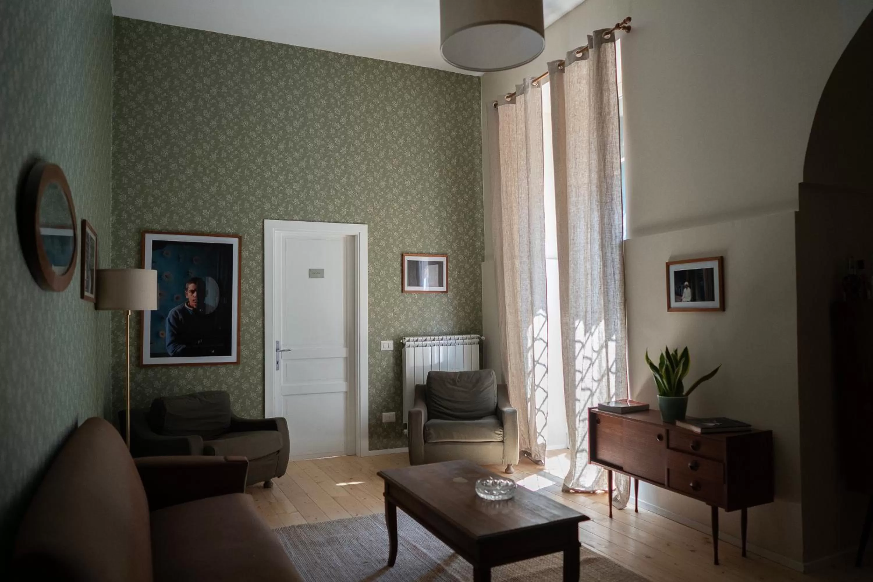 Seating Area in Casa Vayu - Rooms & Garden