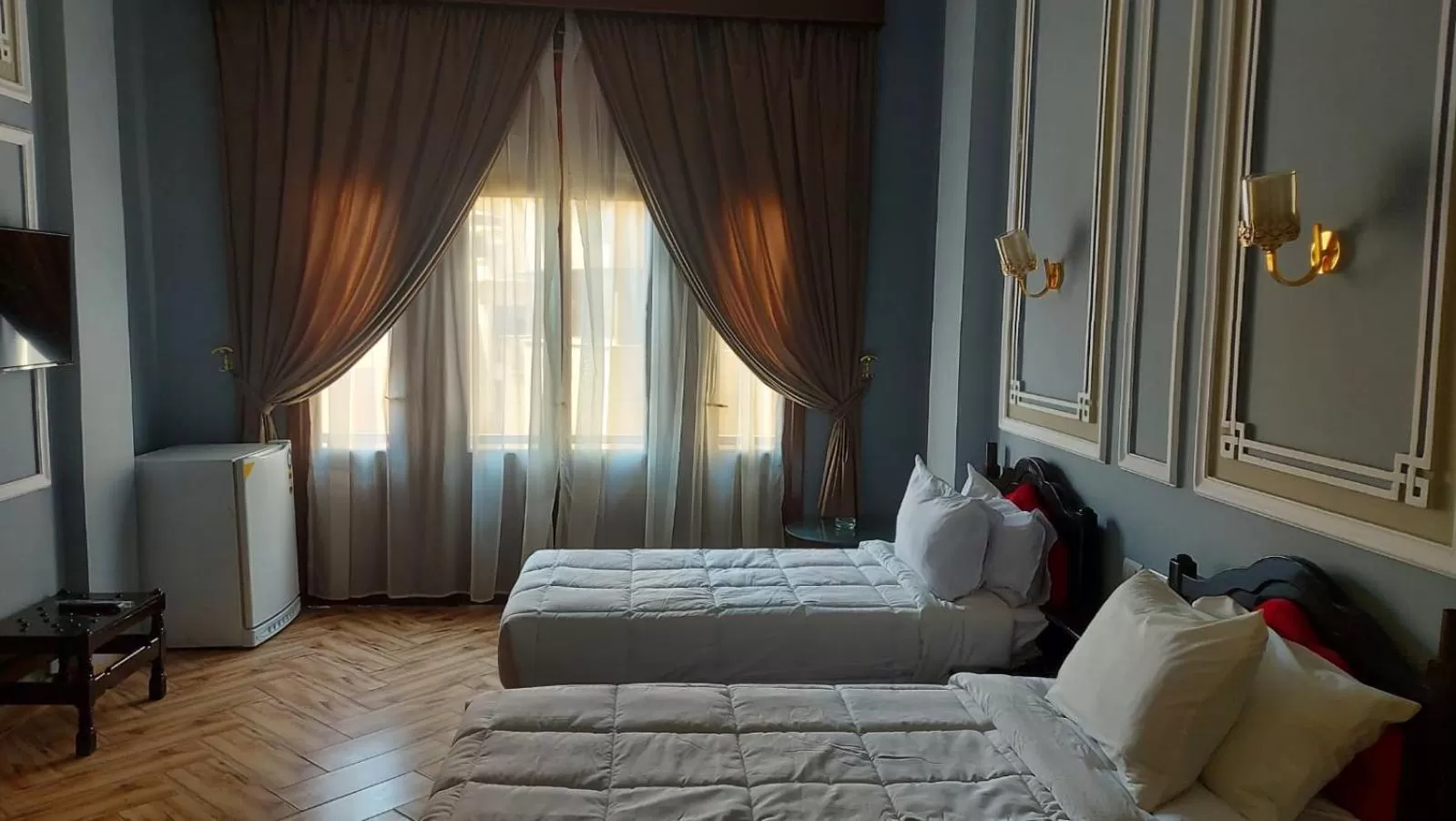 Bedroom, Bed in Cosmopolitan hotel