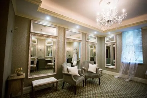 wedding in Nicollet Island Inn