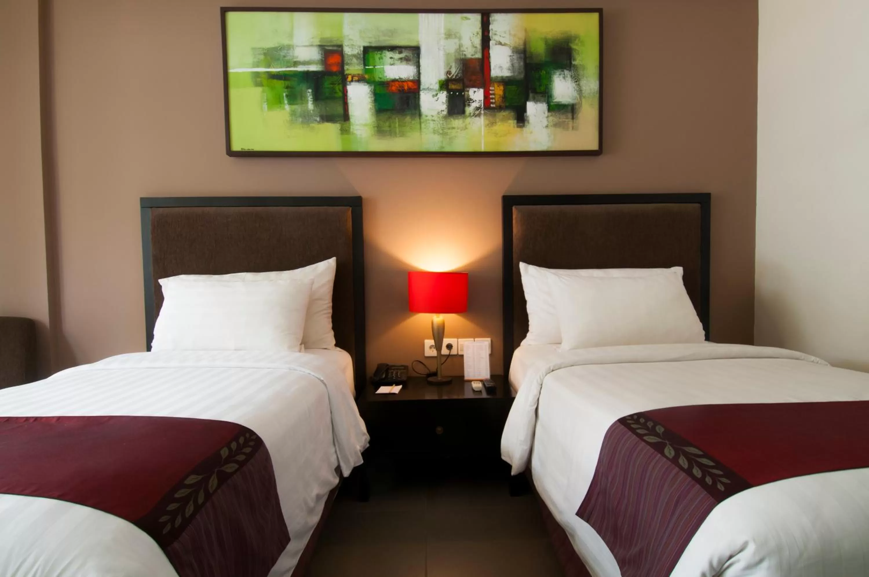 Bedroom, Bed in 100 Sunset Kuta Hotel & Ballroom