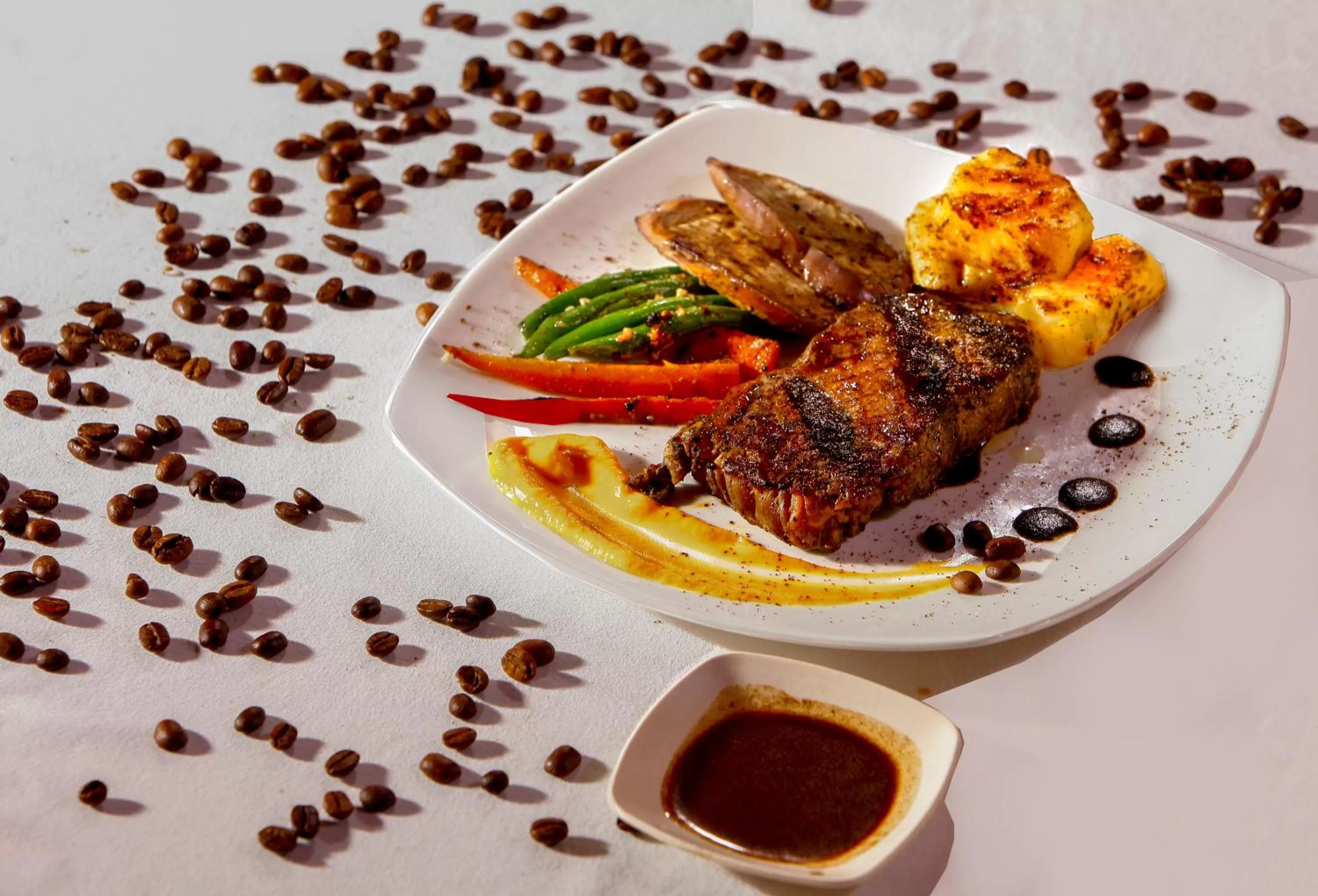 Restaurant/places to eat, Food in Bali Taman Beach Resort & Spa Lovina