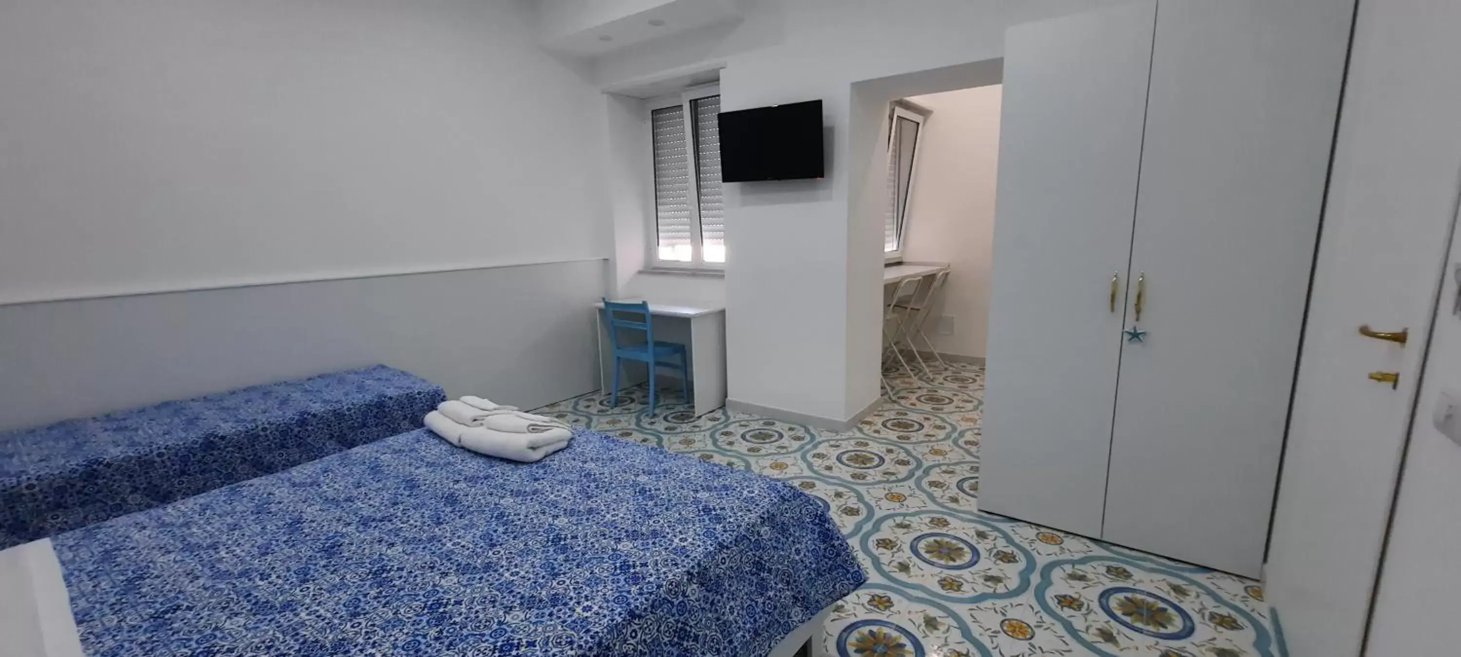 Superior Quadruple Room in B & Beach Superior Quadruple Room in B & Beach