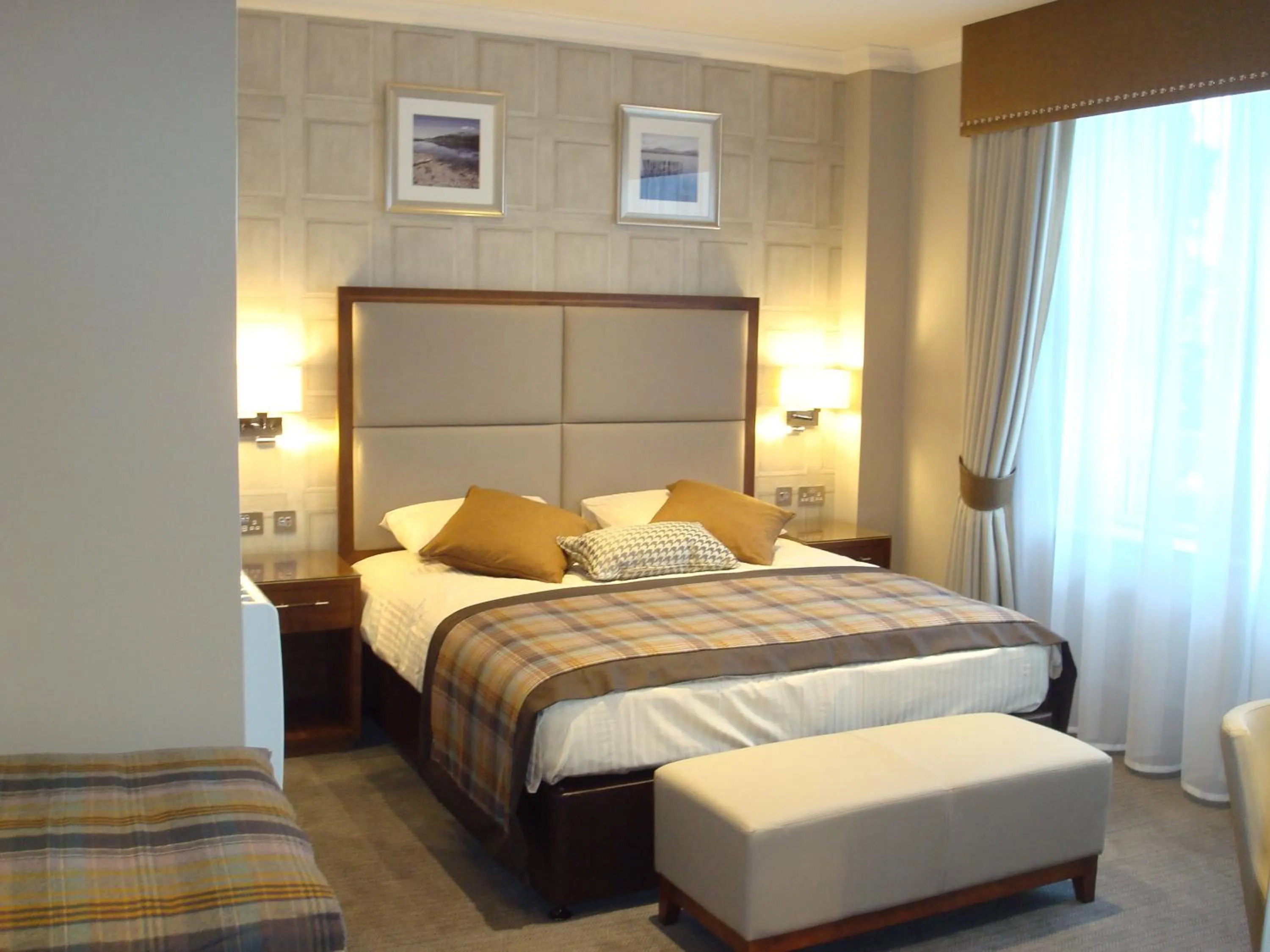 Bed in Cruachan Hotel