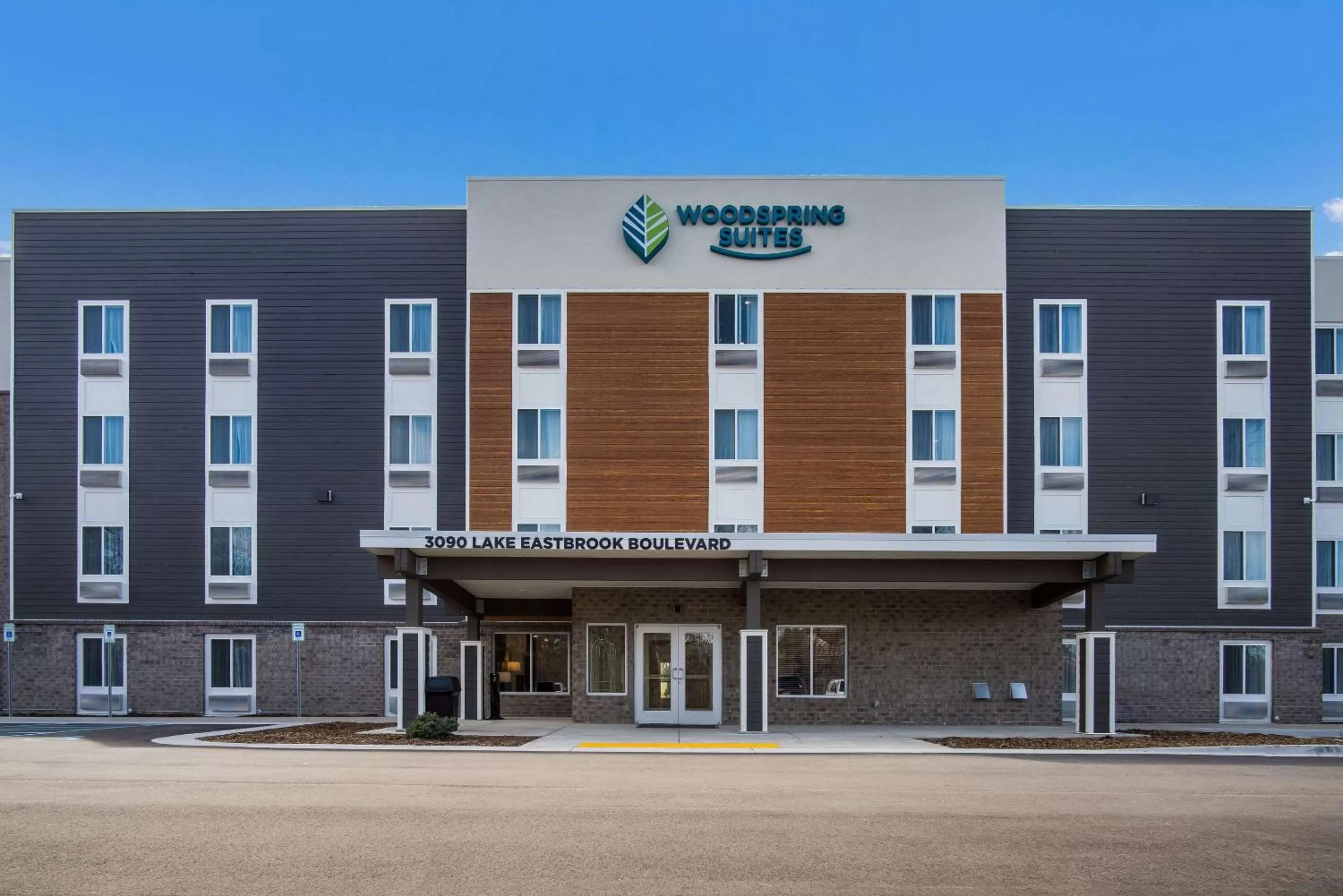 Property building in WoodSpring Suites Grand Rapids Kentwood