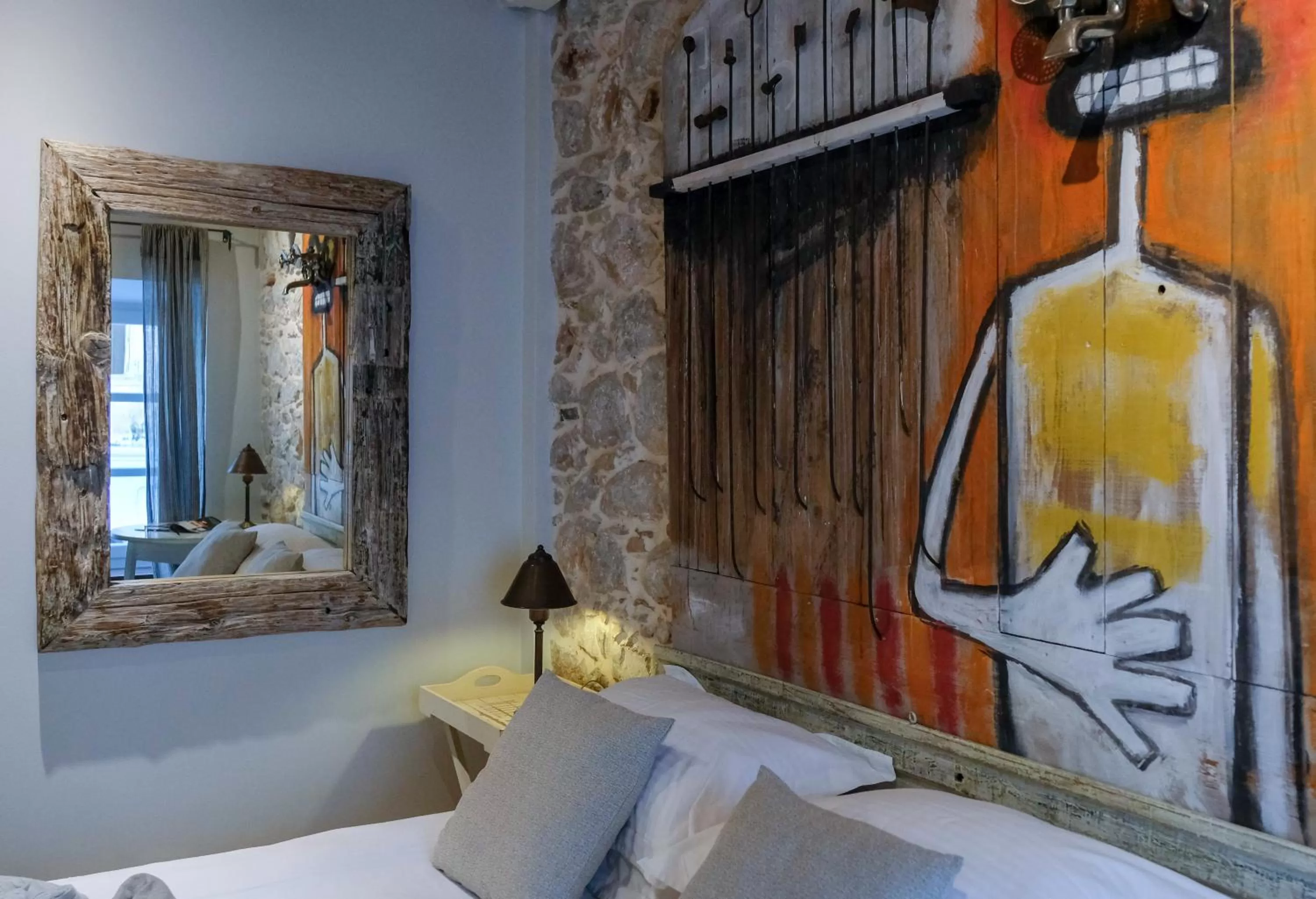 Decorative detail, Bed in Amymone and Adiandi