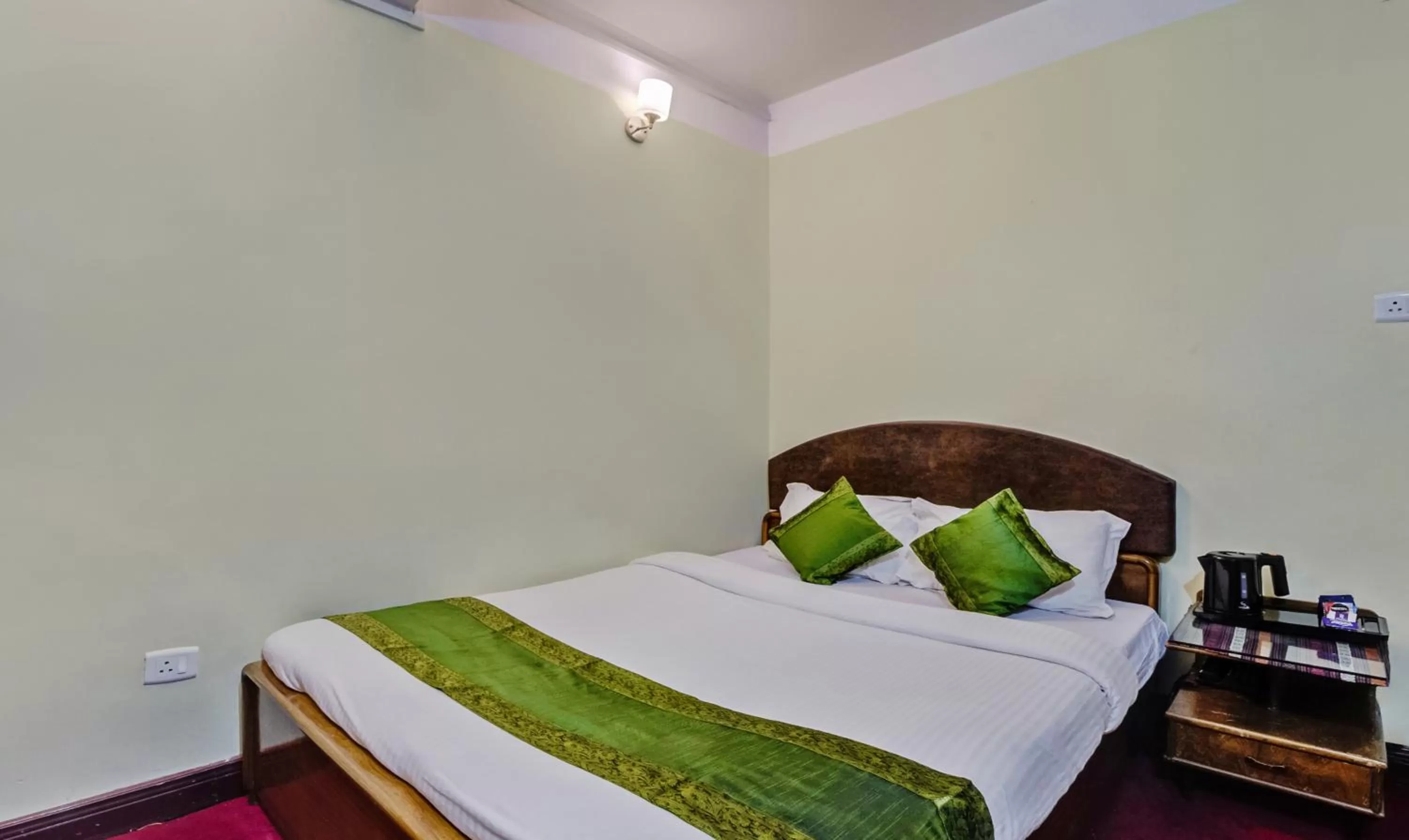 Photo of the whole room, Bed in Dekeling Hotel