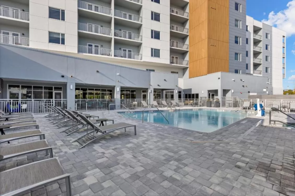 Swimming pool in TownePlace Suites by Marriott Cape Canaveral Cocoa Beach