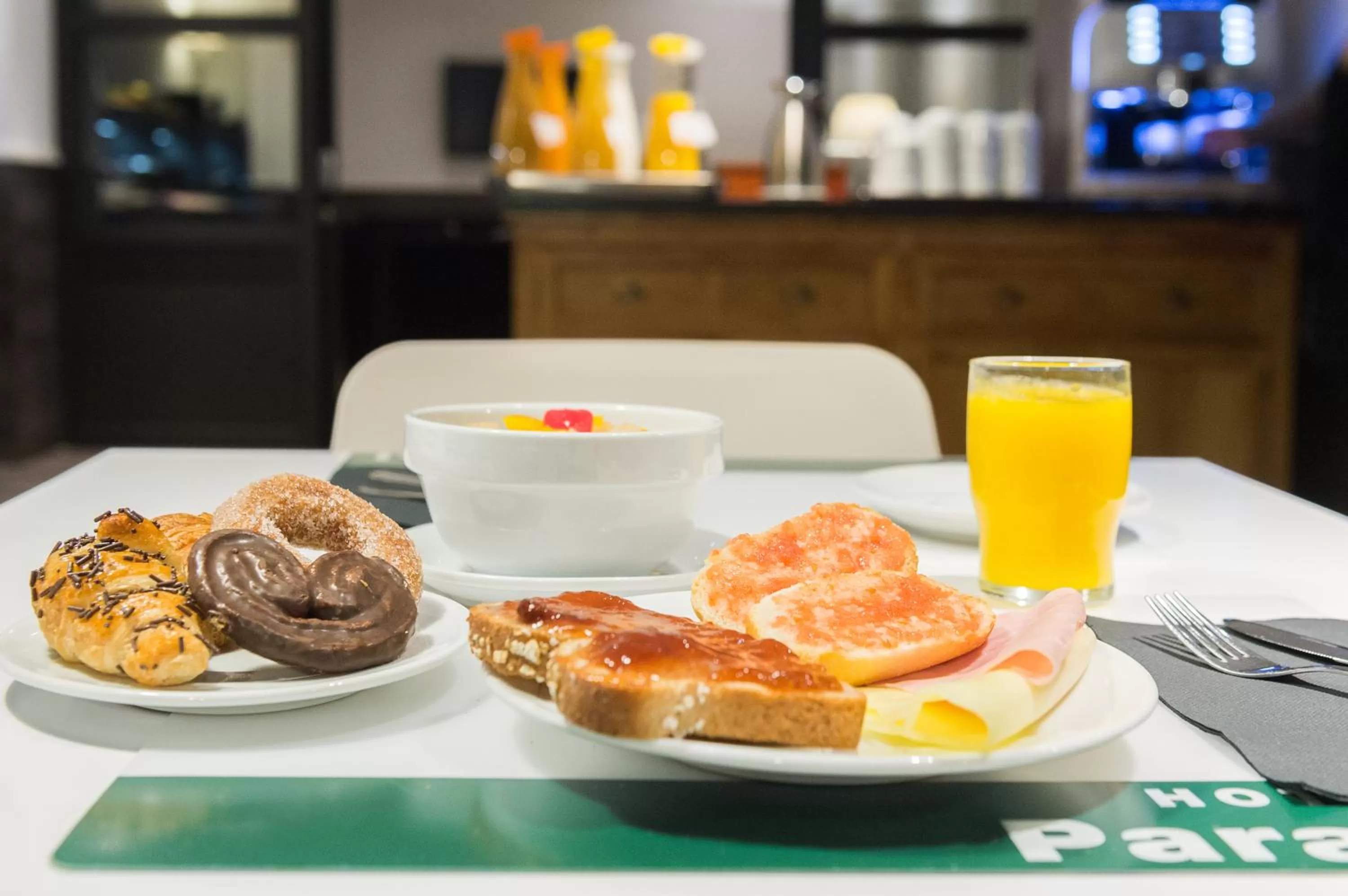 Food and drinks in Paral·lel