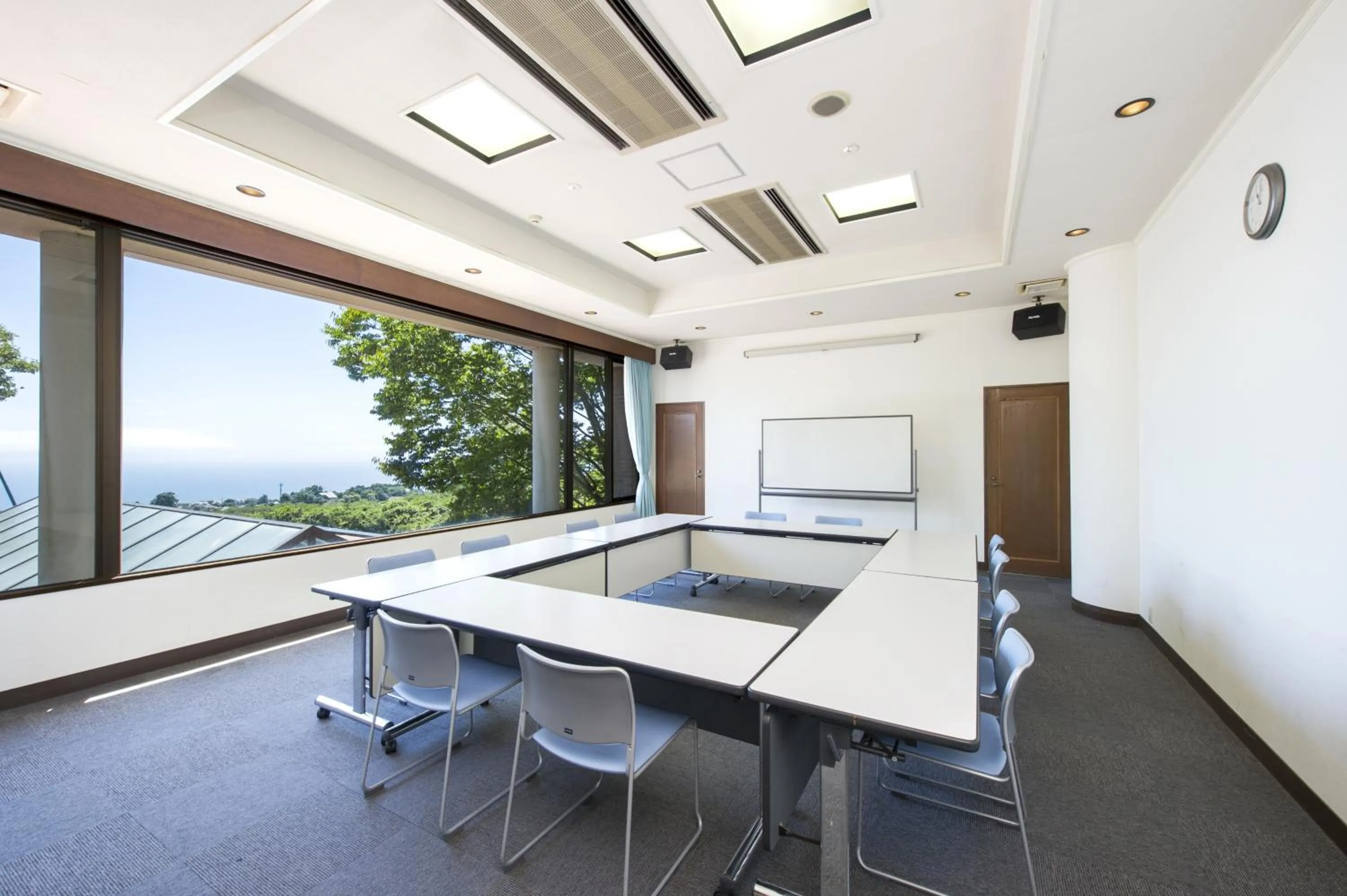 Business facilities in Hotel Village Izukogen