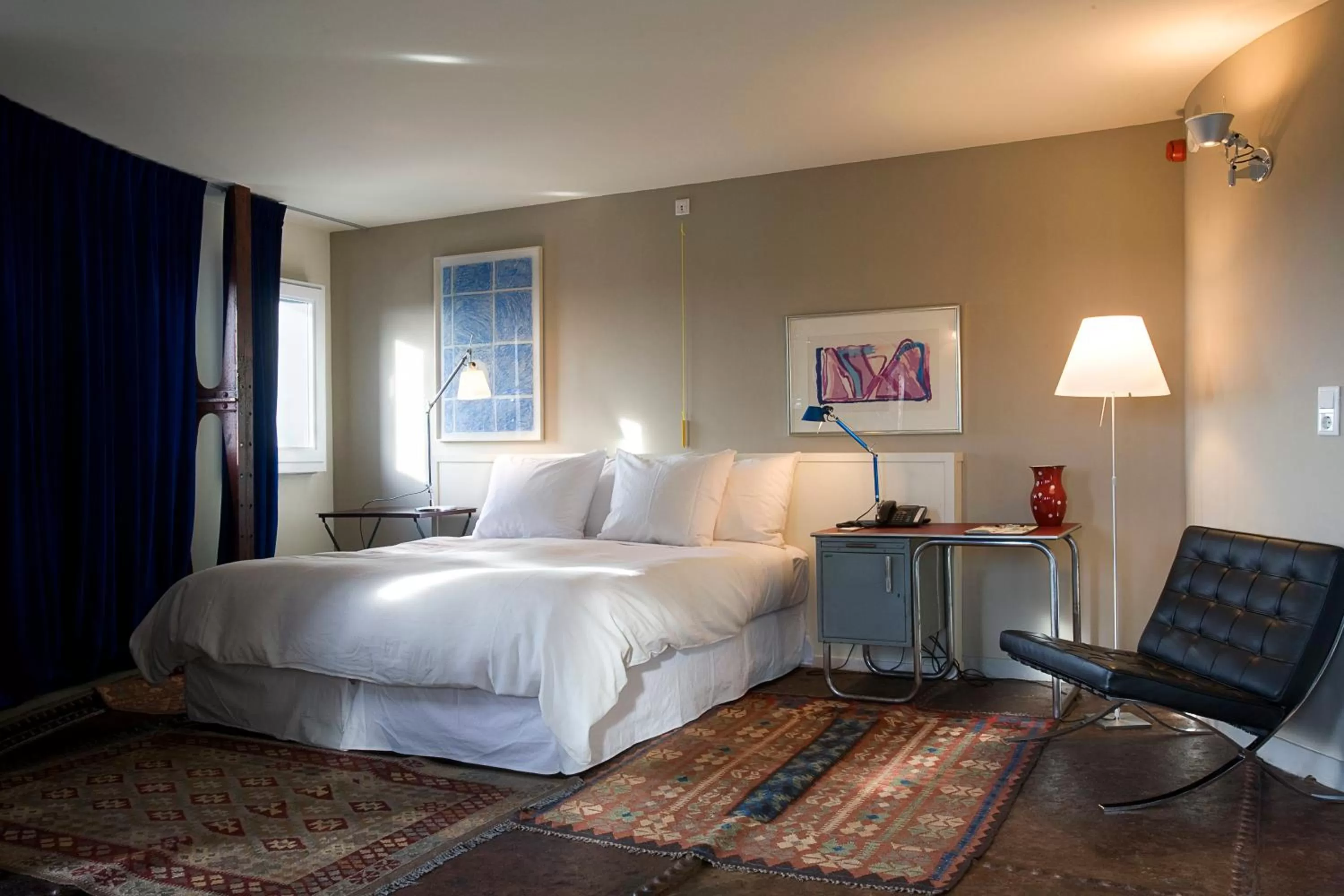 Bed in Villa Augustus