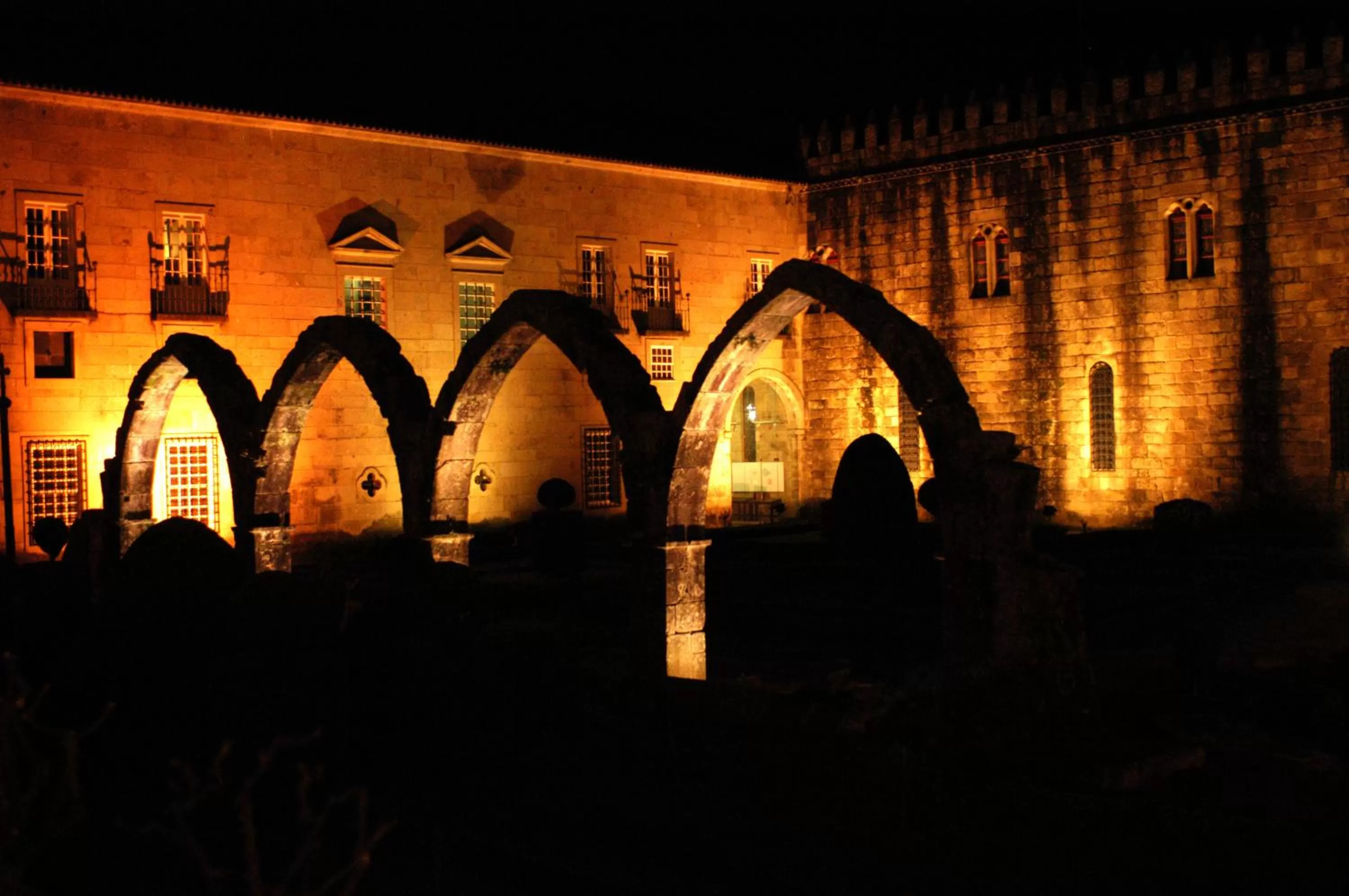 Night in Hotel do Elevador
