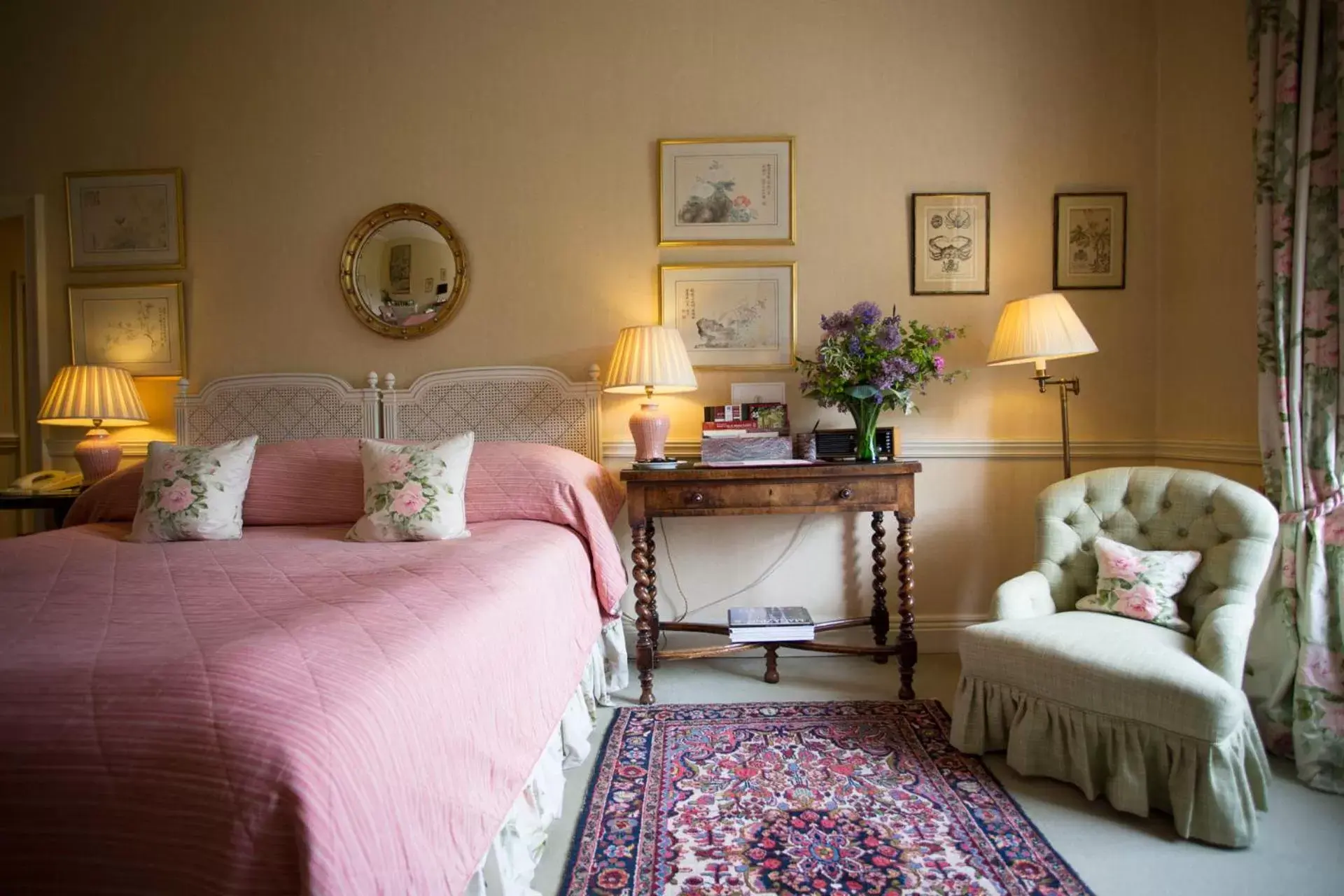 Main House Deluxe Double or Twin Room in Middlethorpe Hall & Spa Main House Deluxe Double or Twin Room in Middlethorpe Hall & Spa