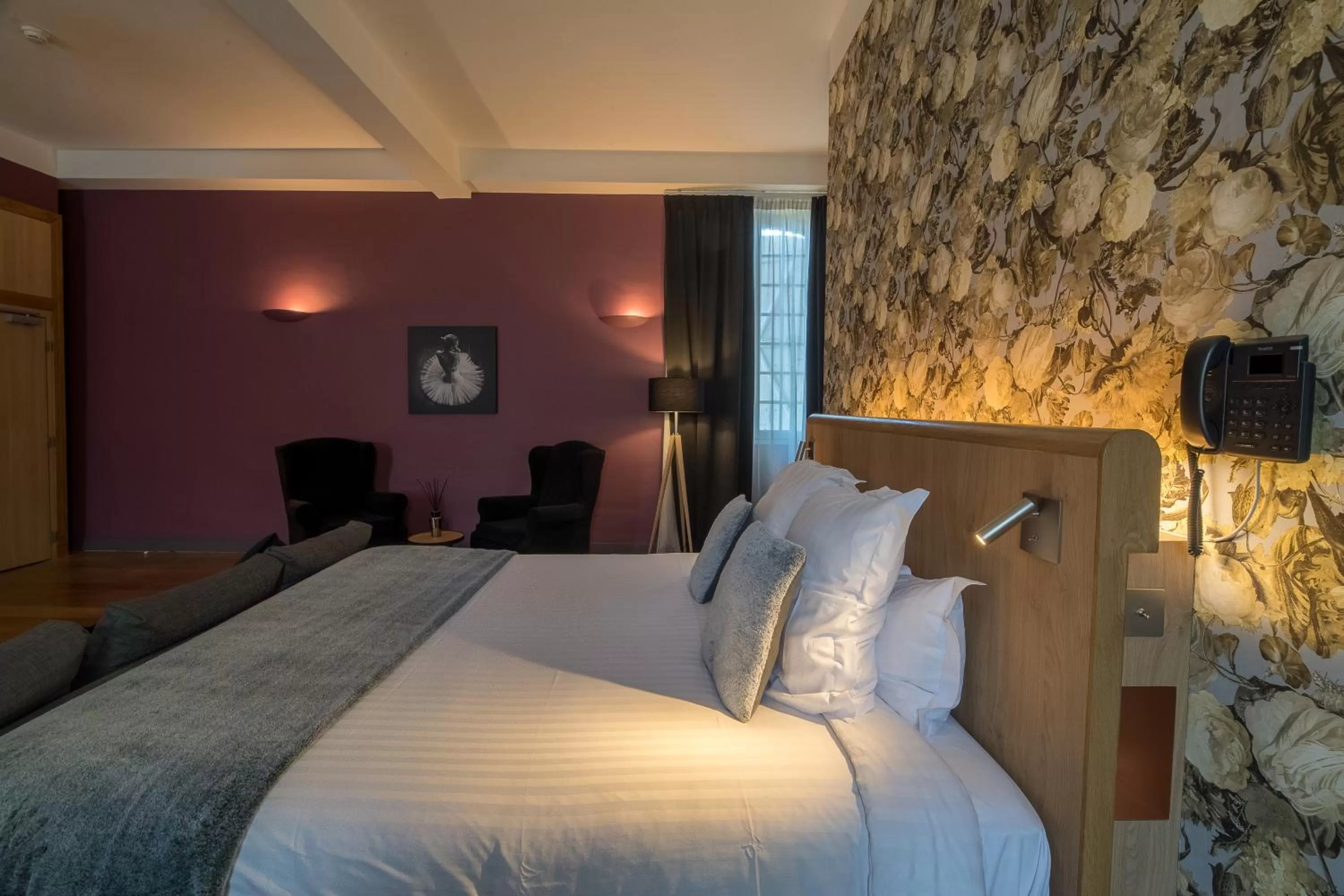 Deluxe Queen Suite in Le Monastère de Saint Mont Hôtel & Spa