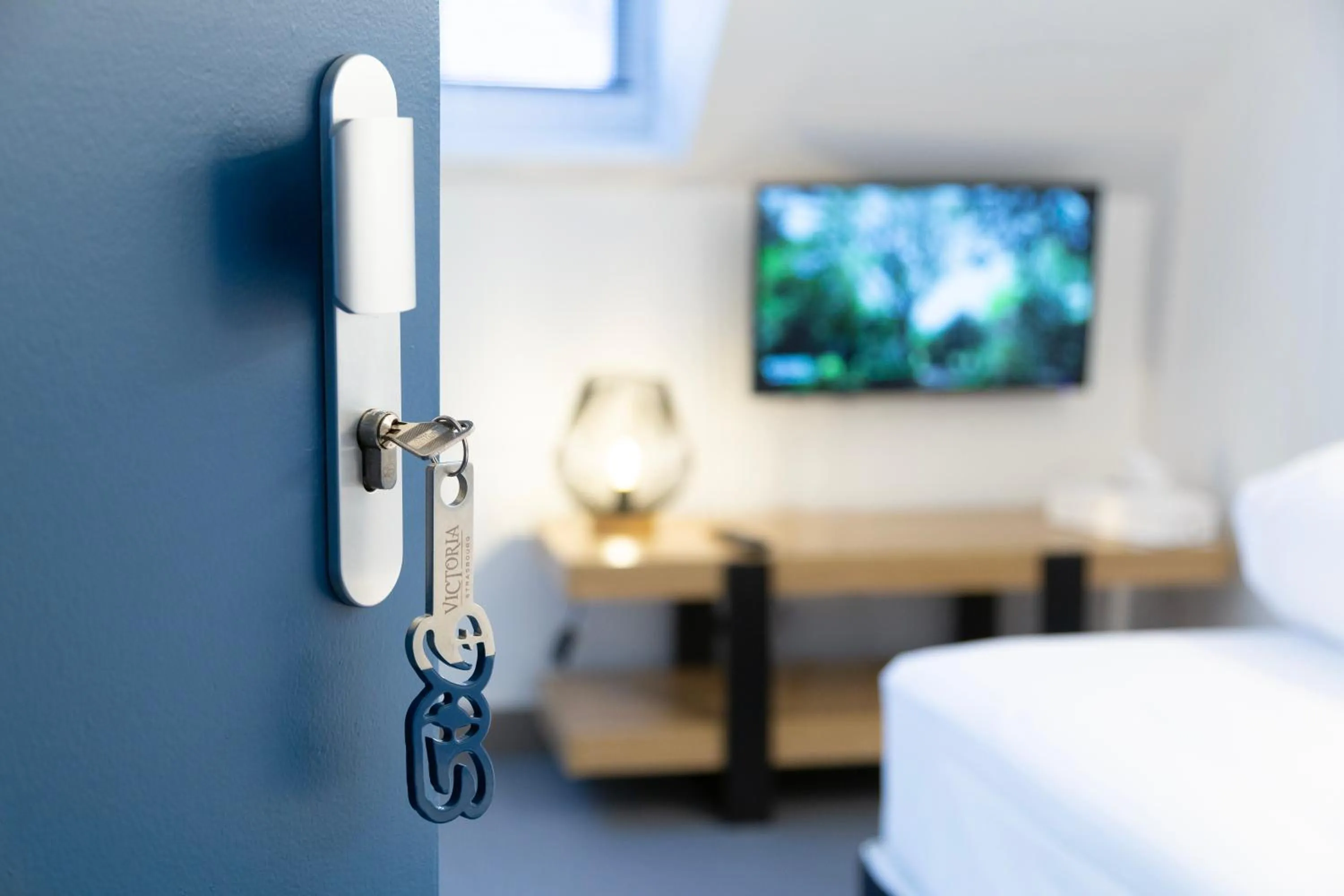 Decorative detail, Bed in Hotel Victoria