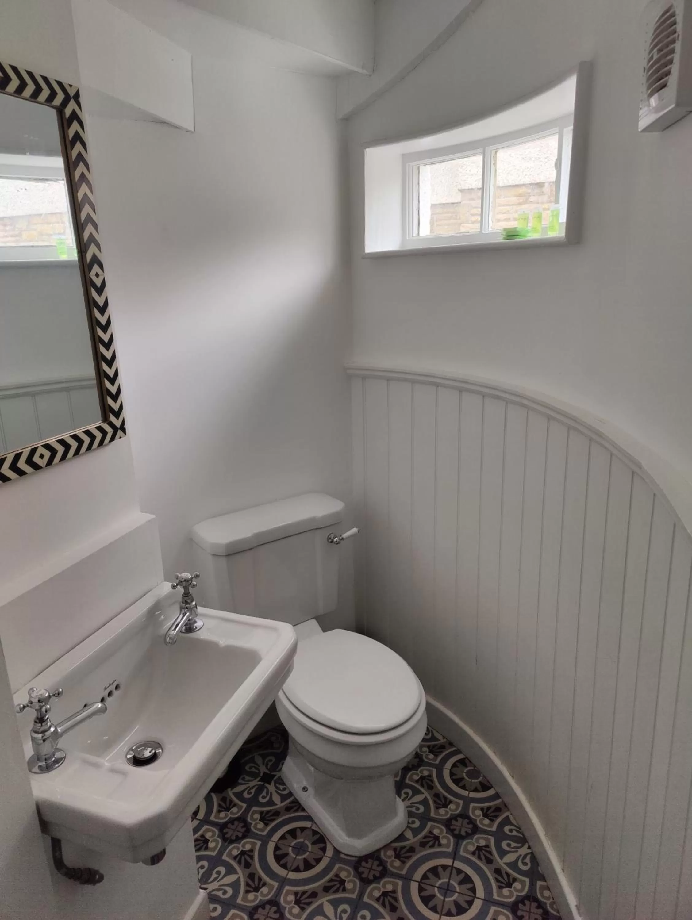 Slateford House 1770 Luxury Aparthotel by The House of Danu