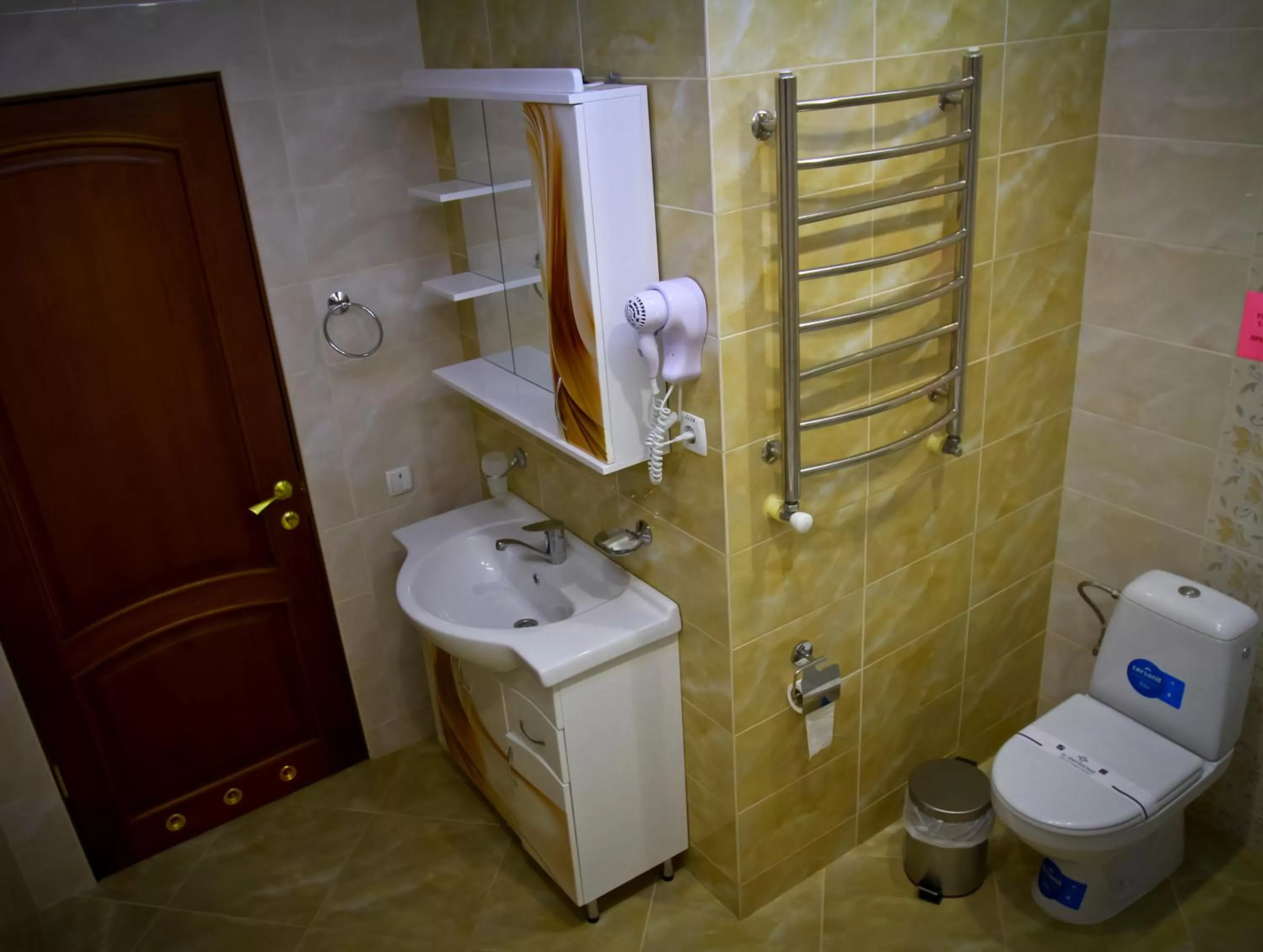 Shower, Bathroom in Motel Kurortnyy & SPA