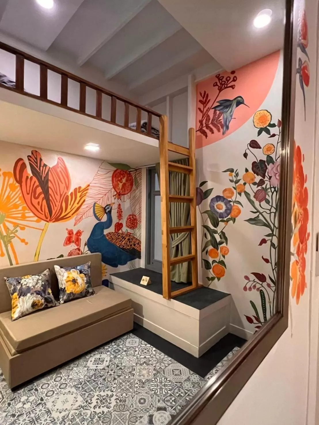 Decorative detail in Suraya Bangkok