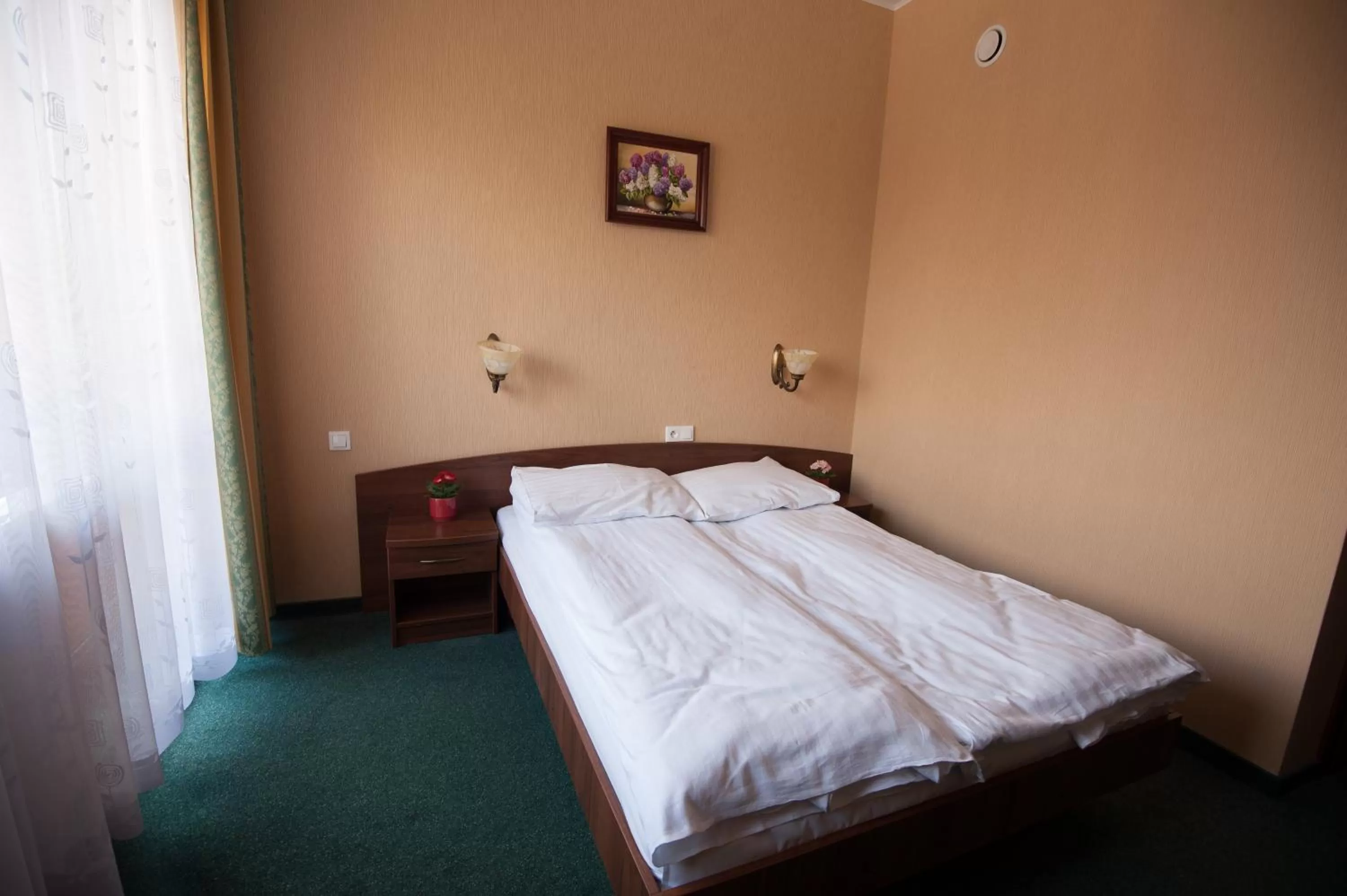 Photo of the whole room, Bed in Hotel Hetmański