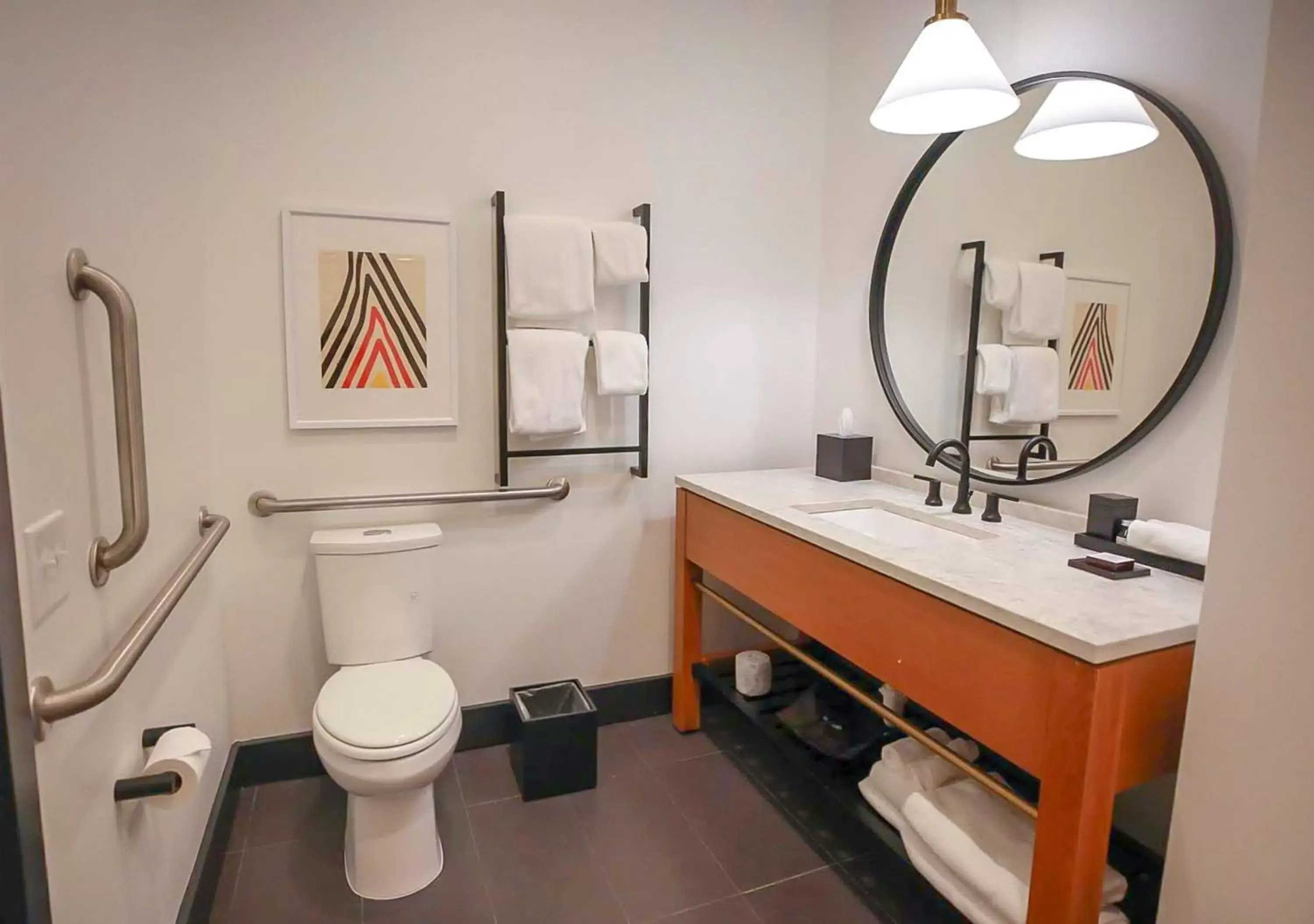 King Room - Mobility and Hearing Impaired Access/Non-Smoking in Origin Lexington, a Wyndham Hotel King Room - Mobility and Hearing Impaired Access/Non-Smoking in Origin Lexington, a Wyndham Hotel