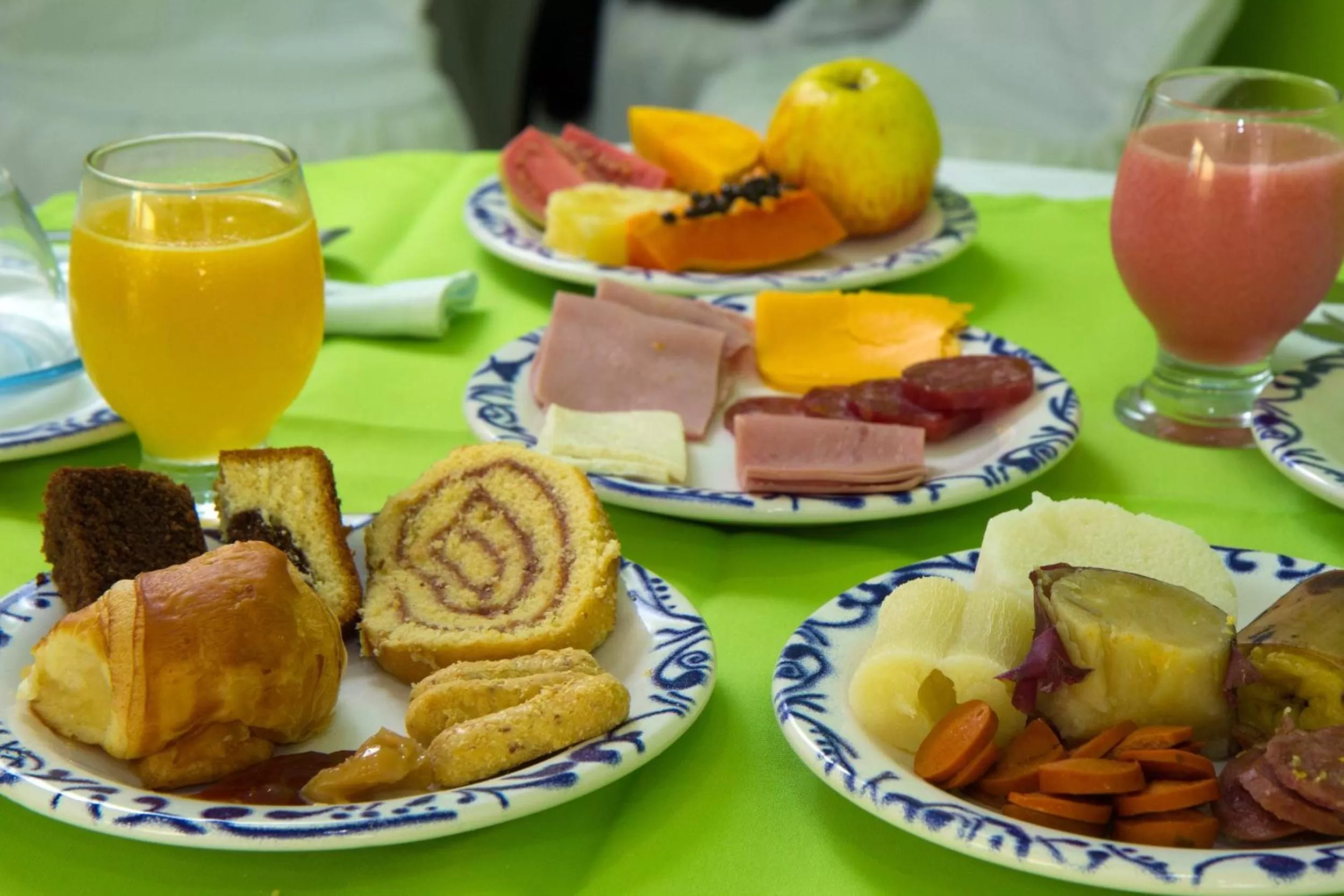 Breakfast in Pousada Verdes Mares