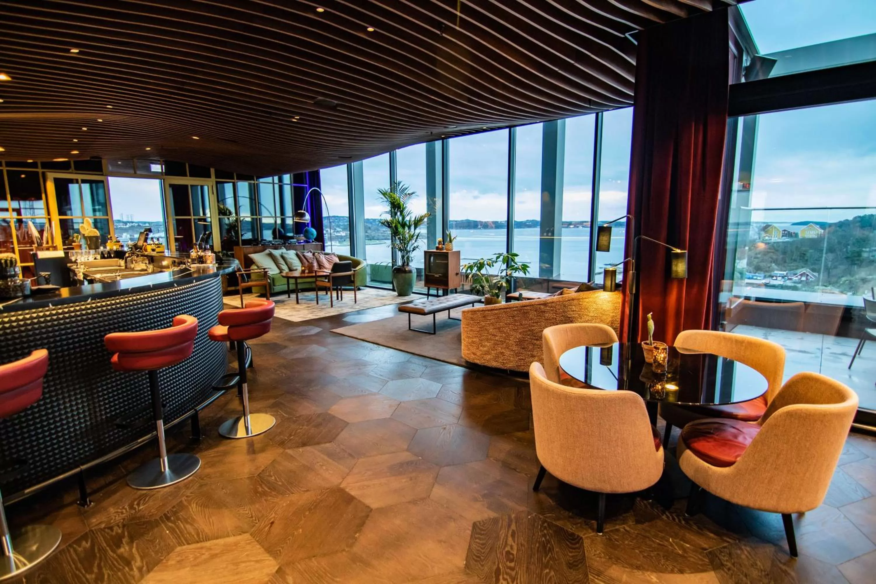 Lounge or bar in Radisson Blu Caledonien Hotel, Kristiansand