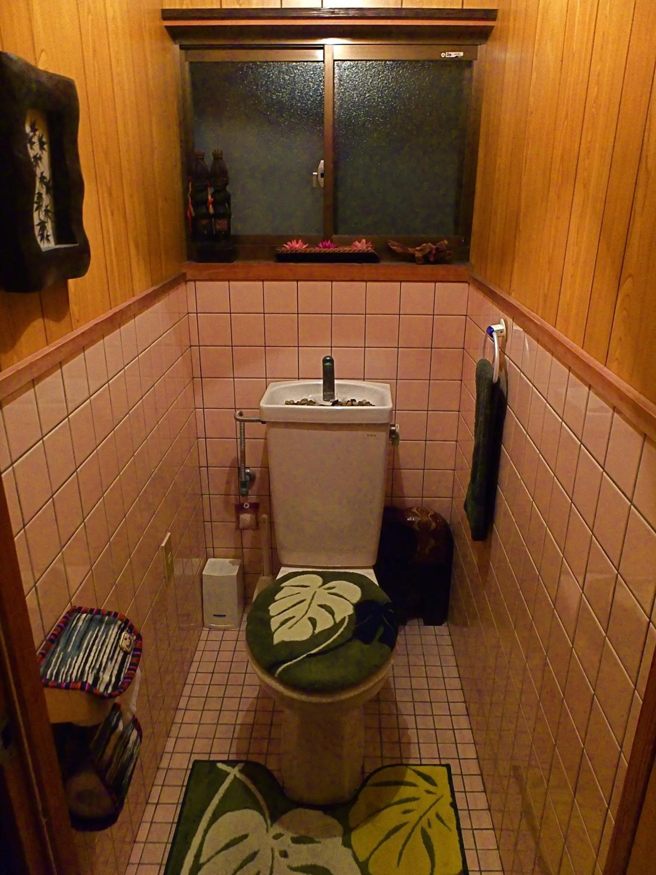 Toilet in Aoshima Guesthouse Hooju