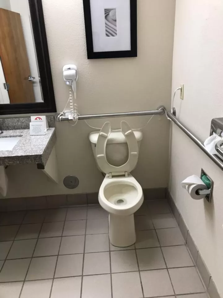 Quality Inn Clinton-Knoxville North