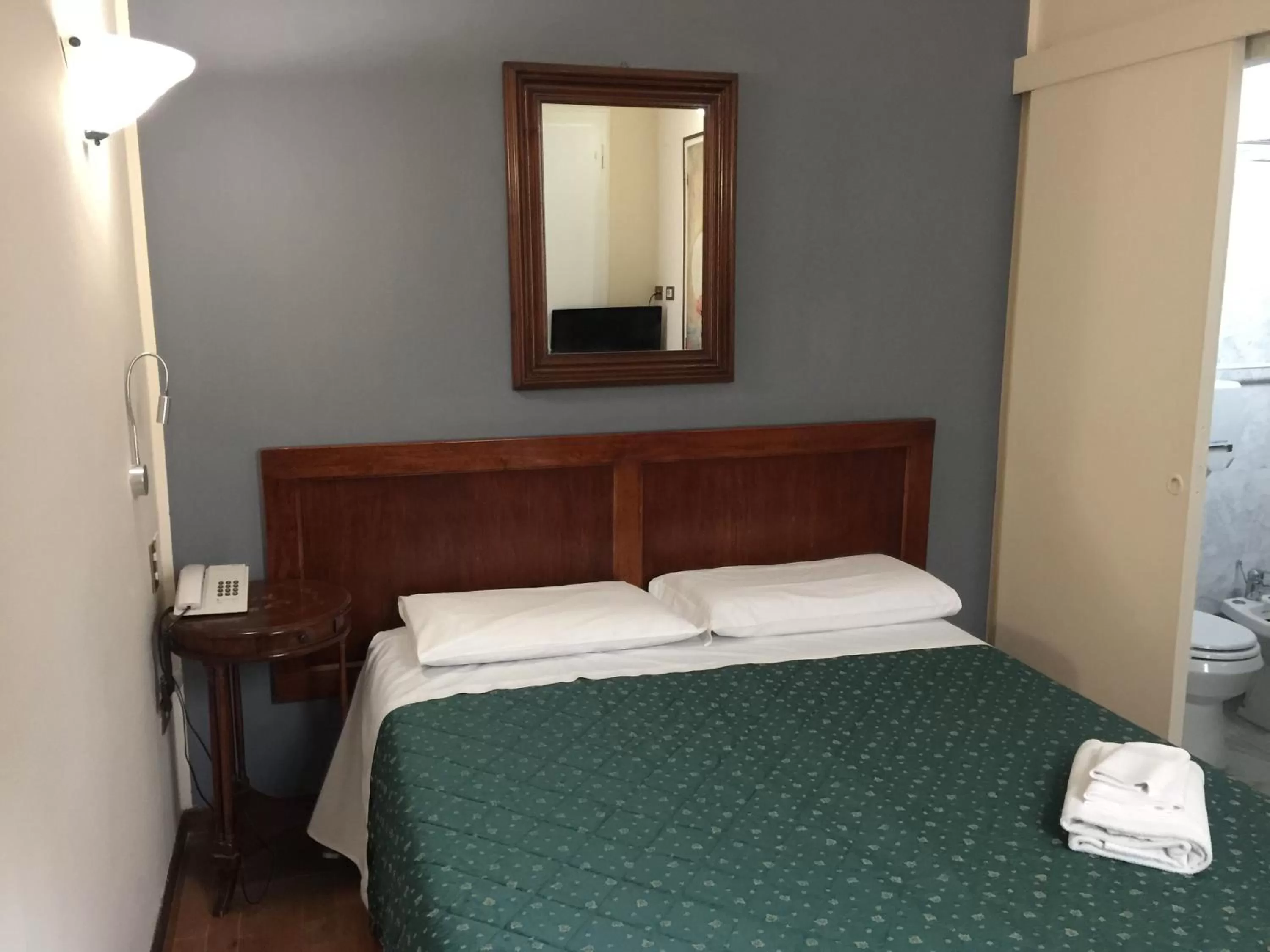 Bed in Hotel Le Due Fontane