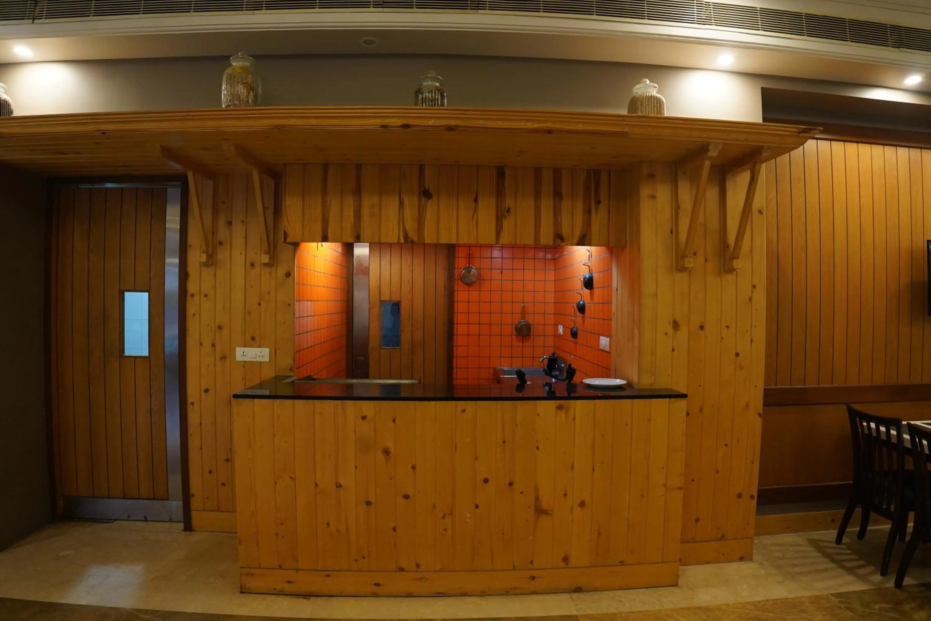 Kitchen or kitchenette in Park Plaza Jodhpur