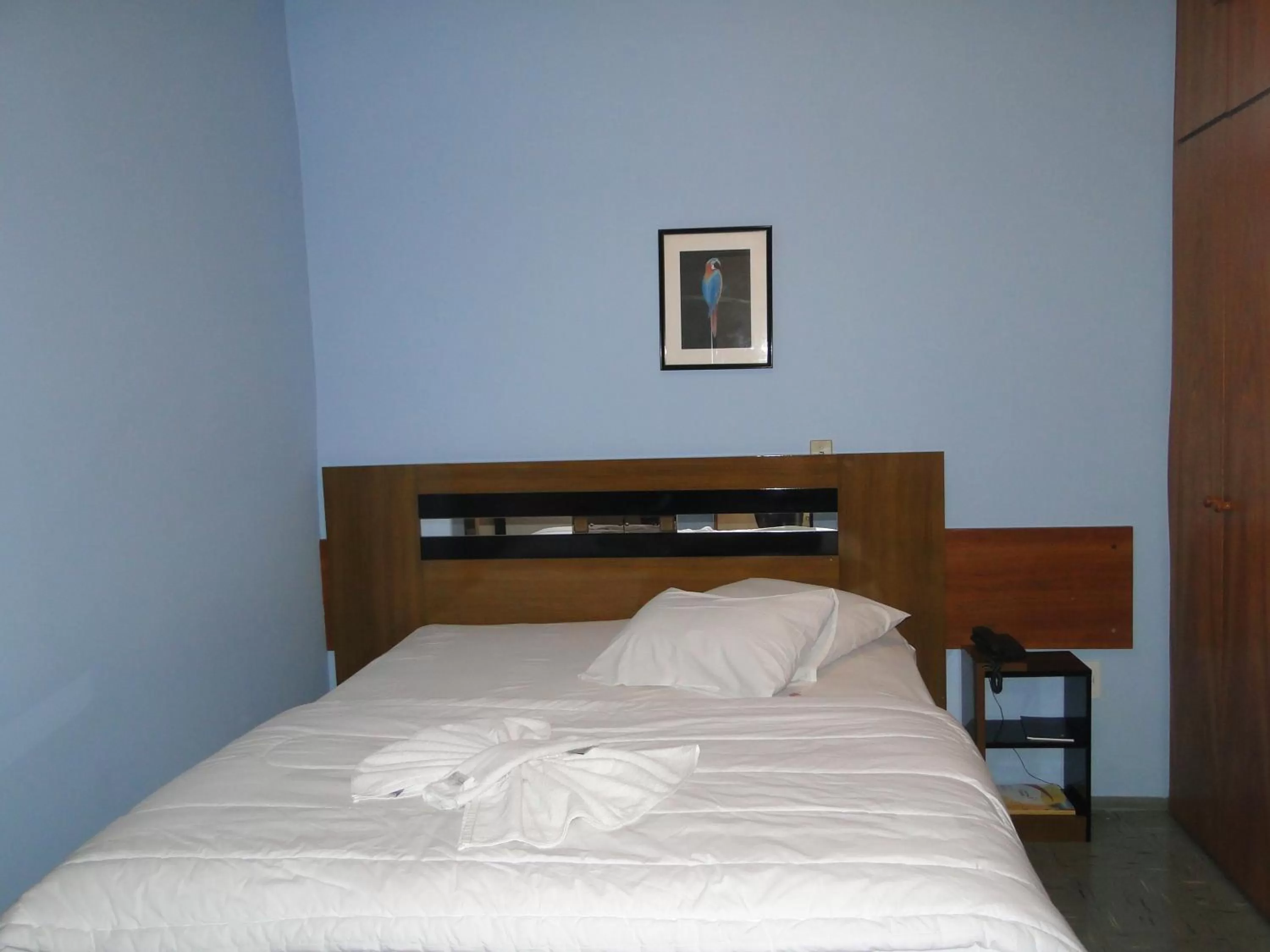 Superior Double Room in Six's Hotel