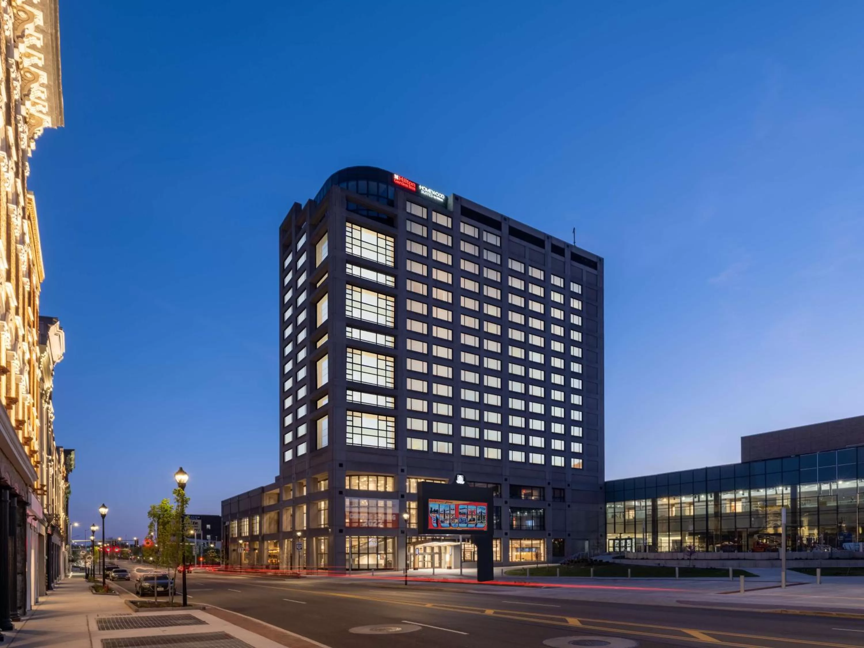 Property building in Hilton Garden Inn Toledo Downtown