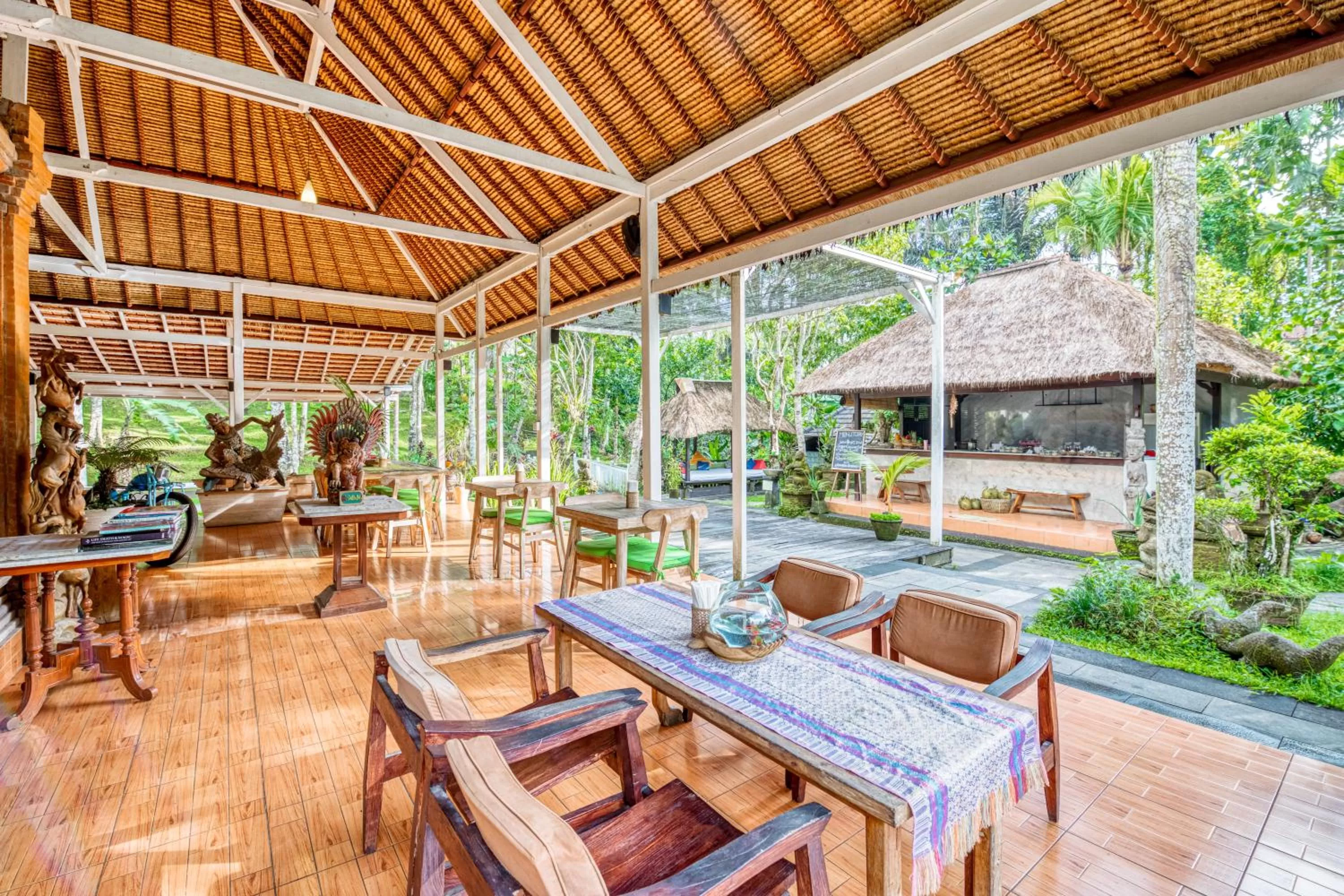 Restaurant/places to eat in Ubud Sari Health Resort
