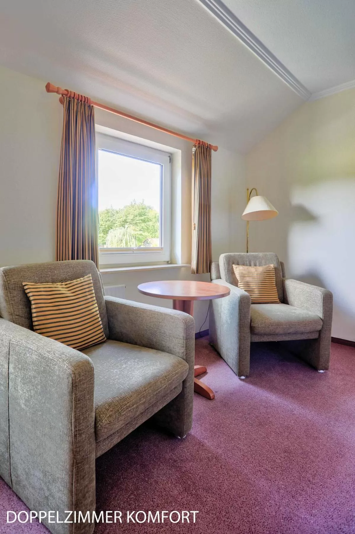 Property building in Stössels Hotel