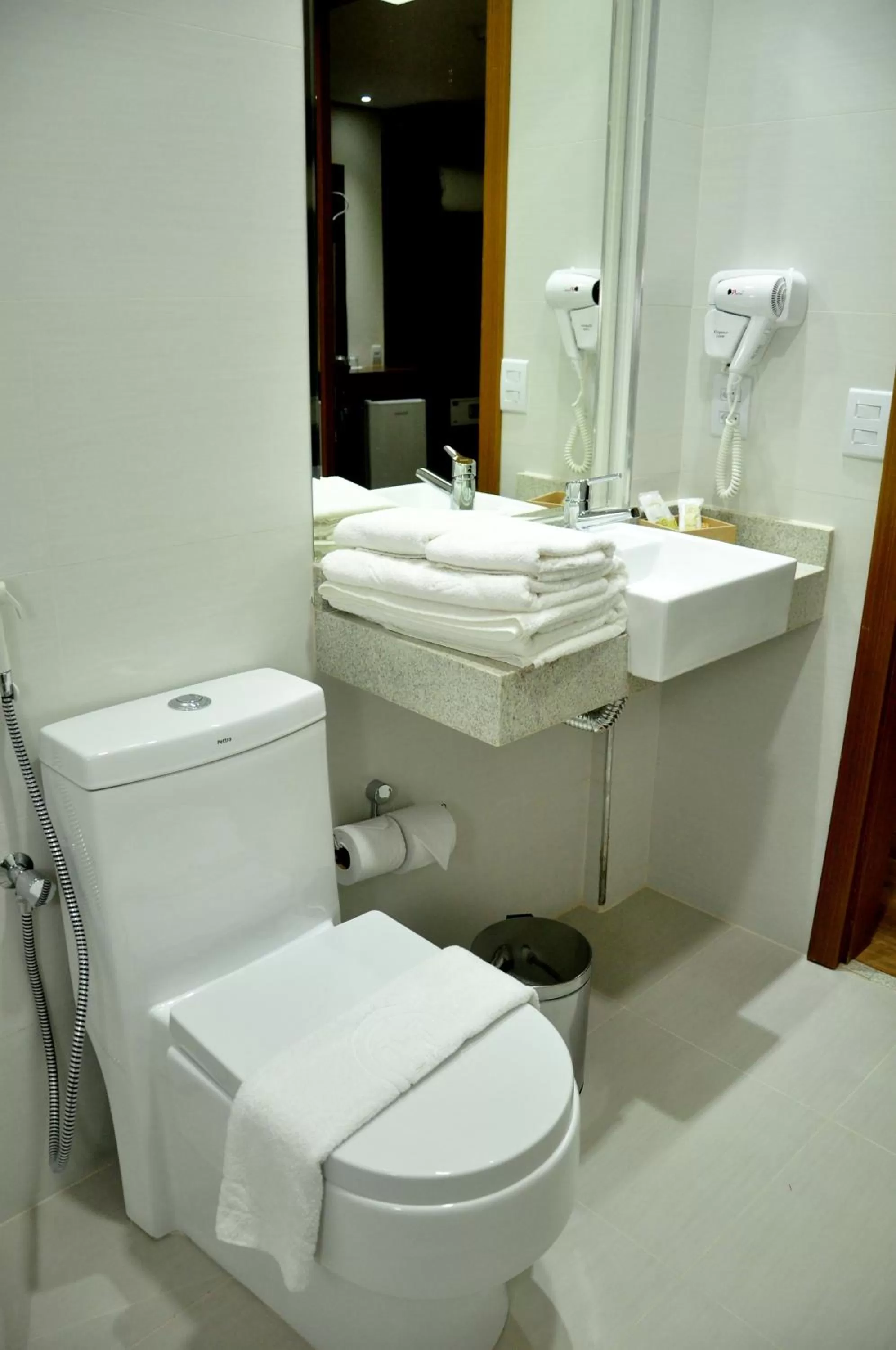 Bathroom in Hotel Mohave