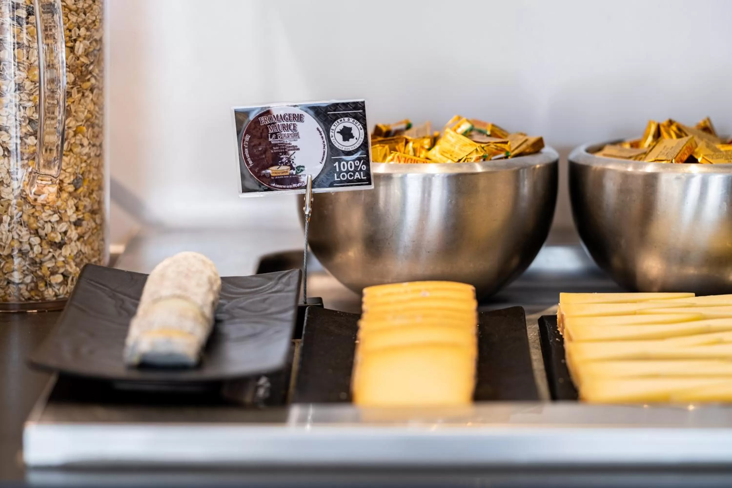 Breakfast in Mercure Tours Sud